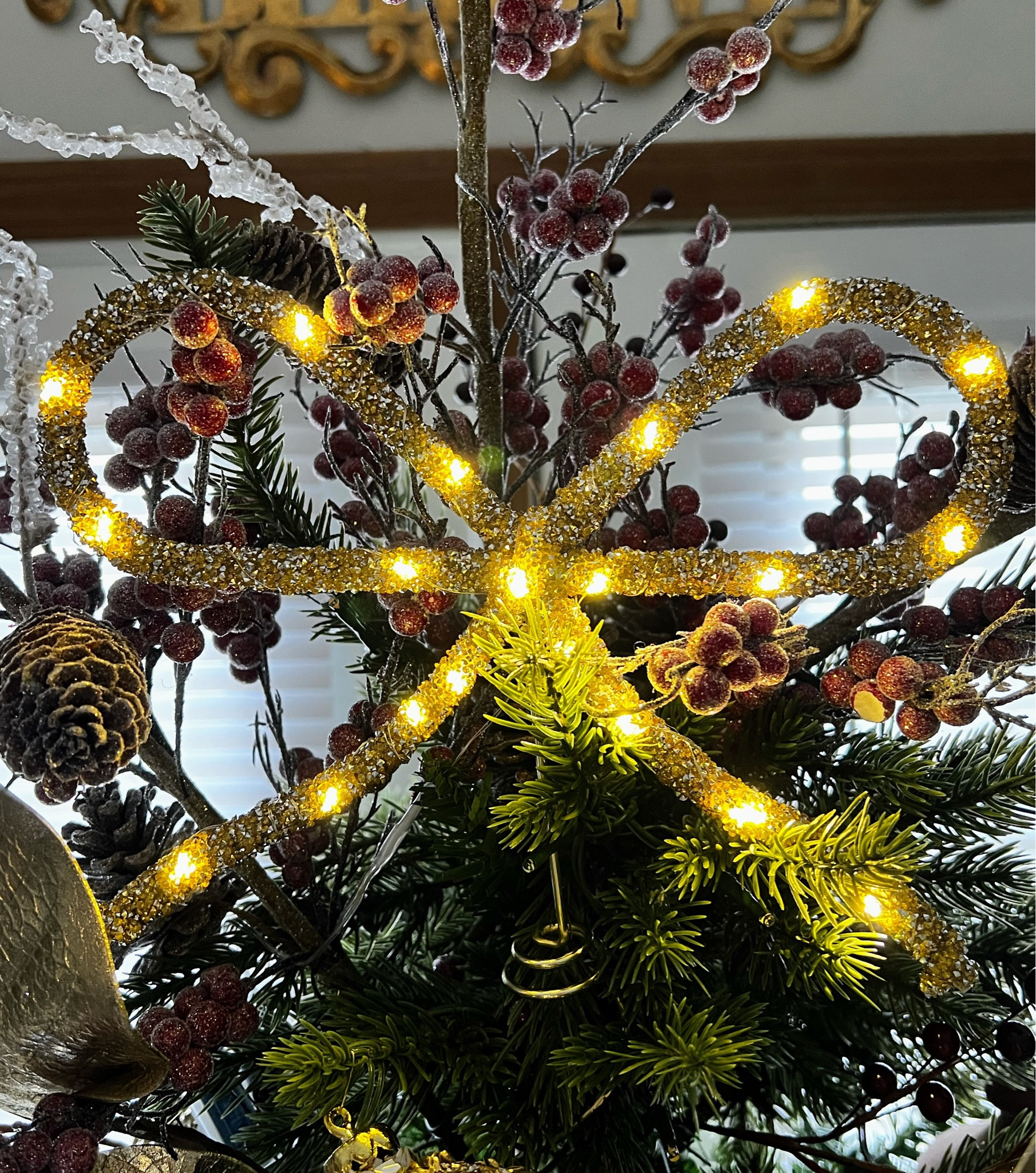 Light up bow tree topper 🎀🎀