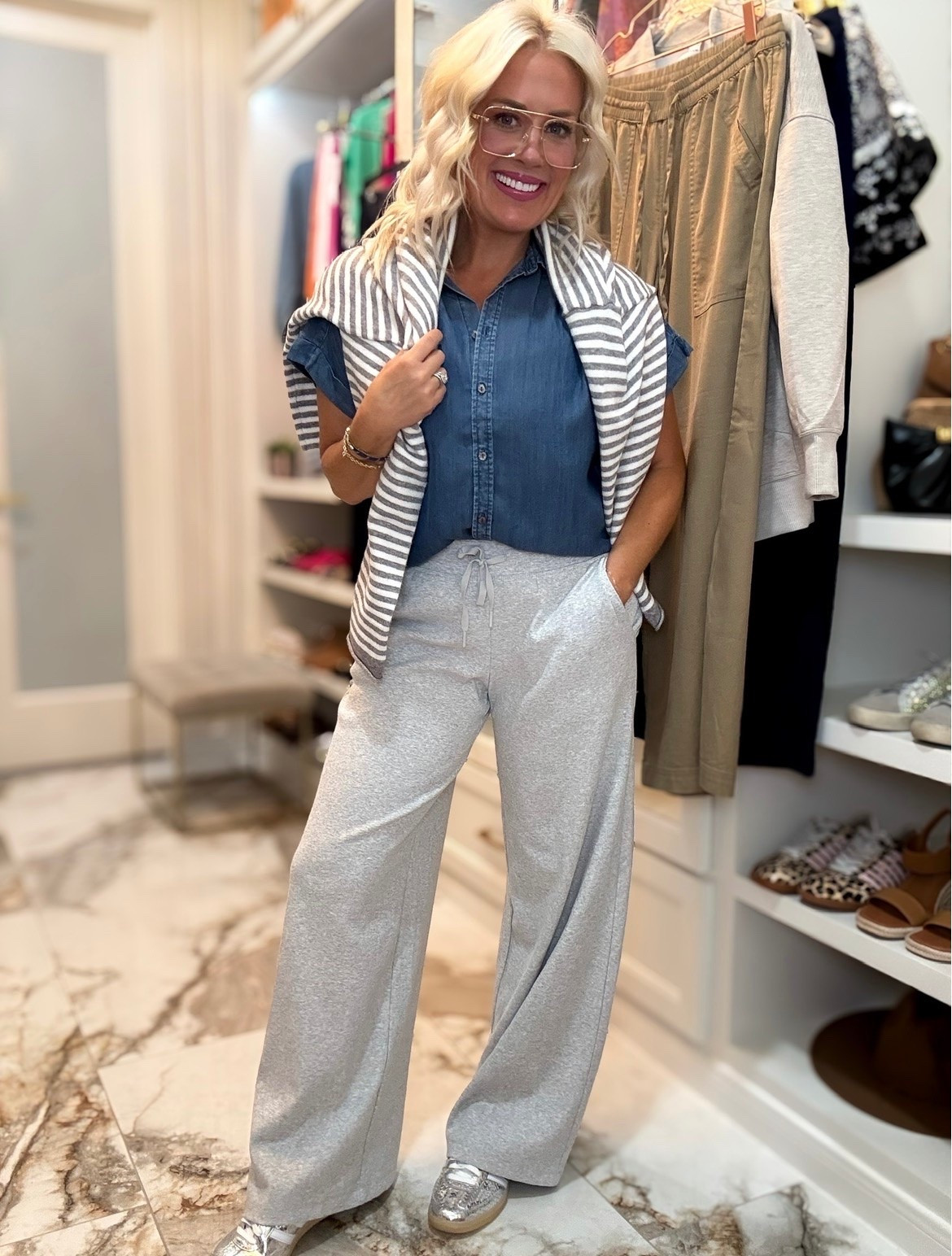 $19 camp shirt styled so cute! I wear an XS - definitely a staple for fall!

#LTKootd #LTKSeasonal
