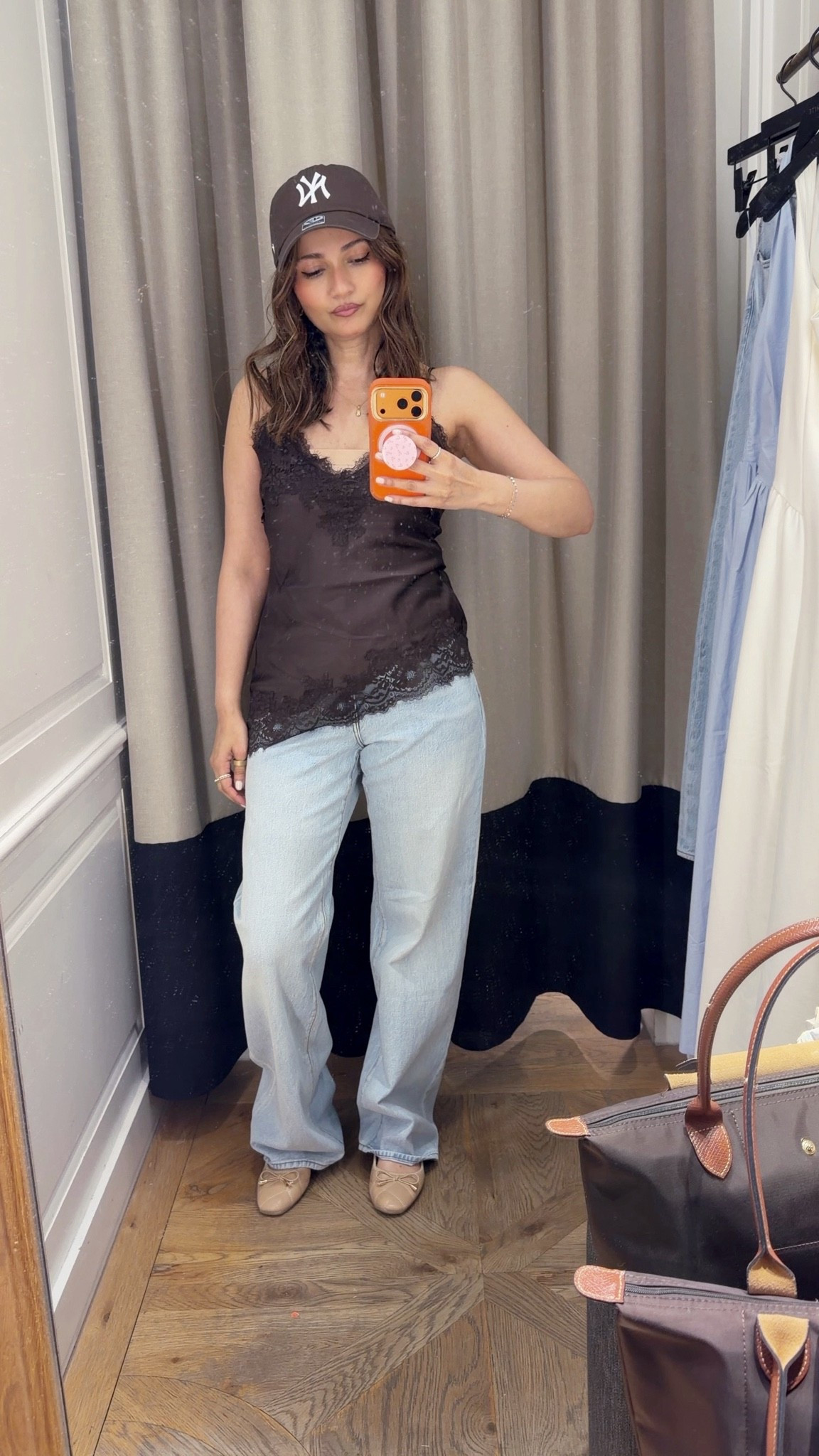 dynamite cassie top heidi jeans

#LTKcanada #LTKjeans #LTKstyletip