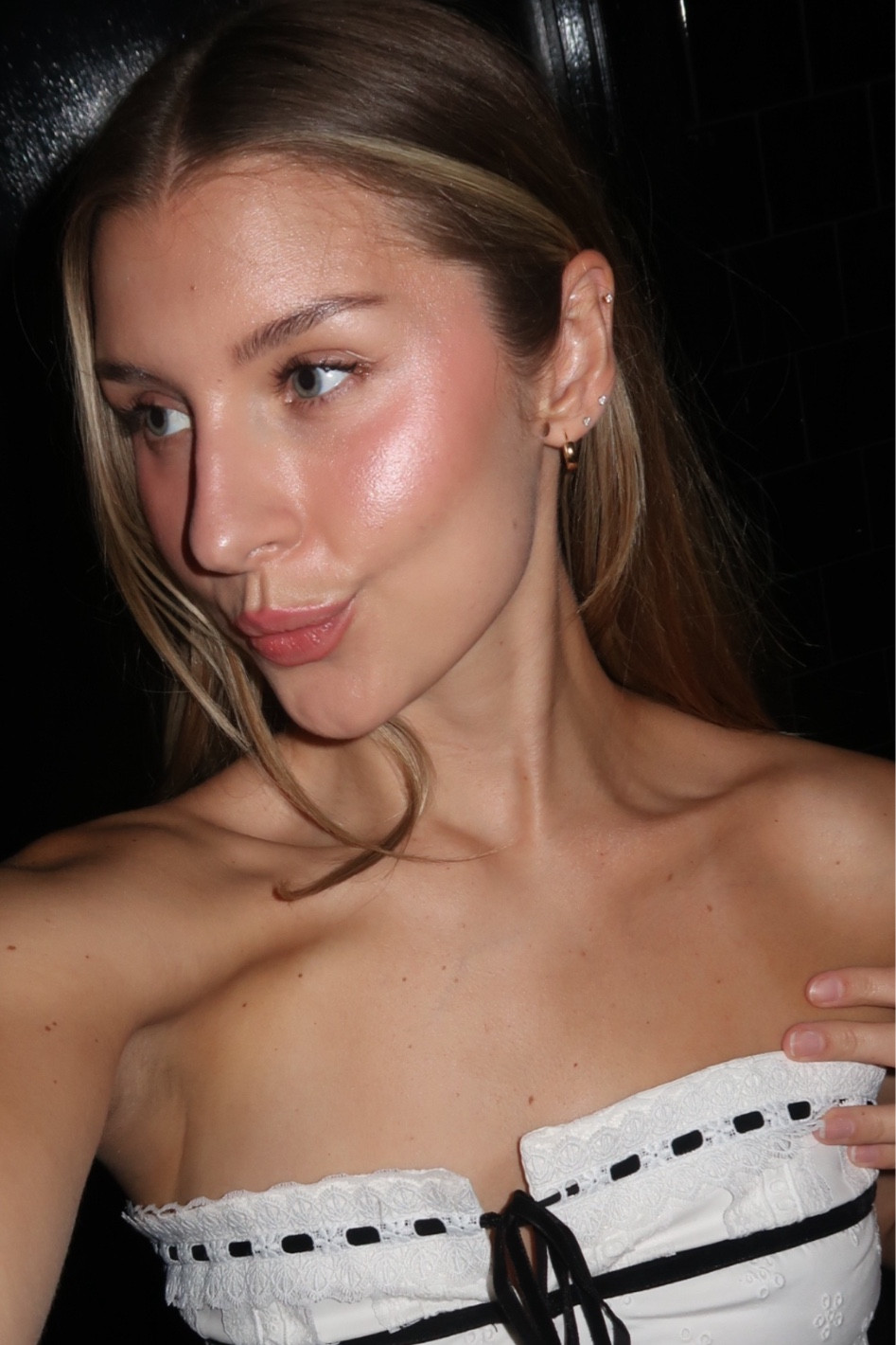 new favorite highlighter, soo dewy and glowy ✨ 

#LTKunder50 #LTKFind #LTKbeauty