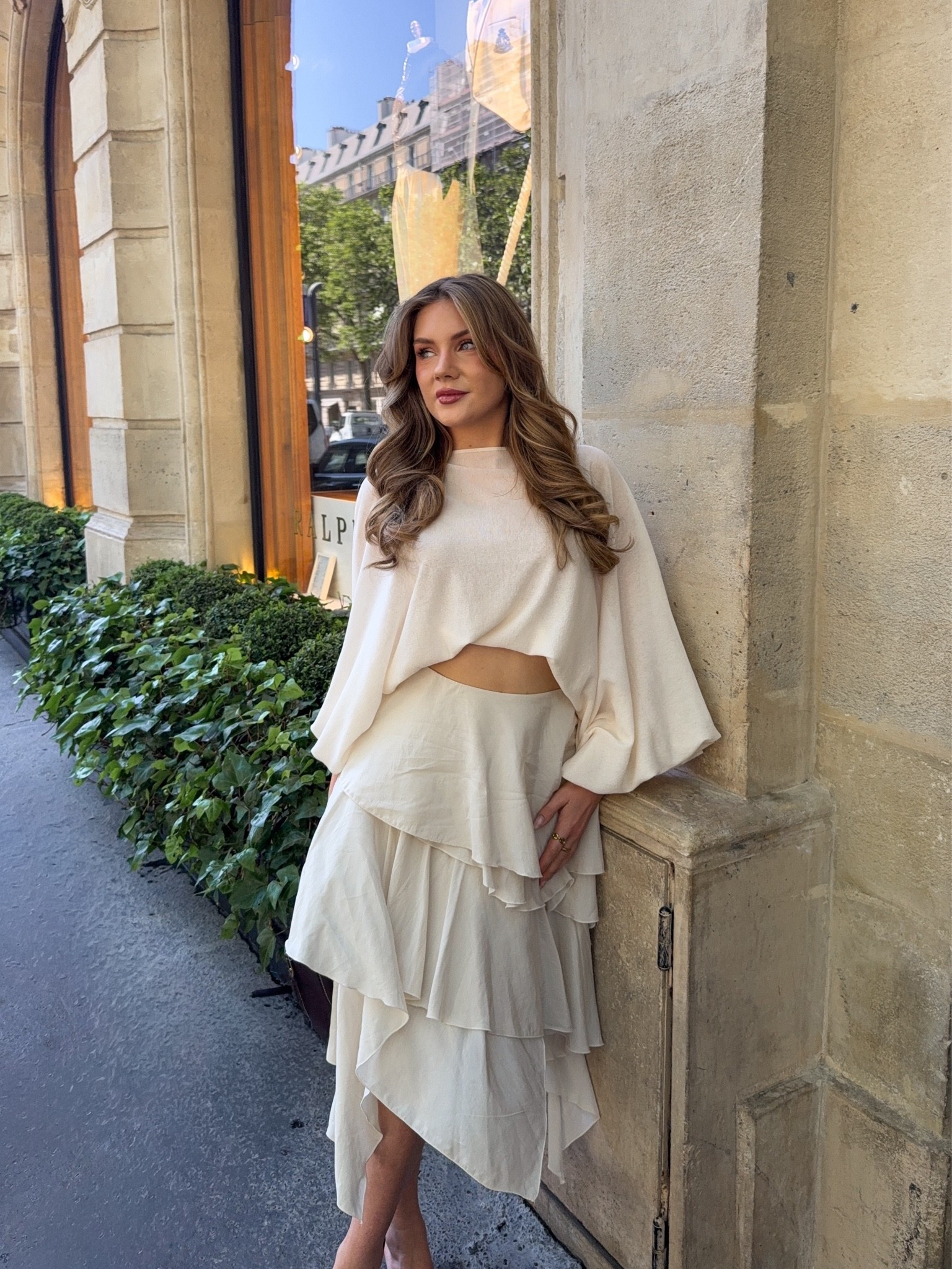 A gorgeous spring outfit I wore in Paris today 🤍🌞 (p.s it’s all Zara!)

Spring fashion, summer fashion, spring outfit idea, easy outfit idea, zara top, zara skirt

#LTKsummer #LTKspring #LTKeurope