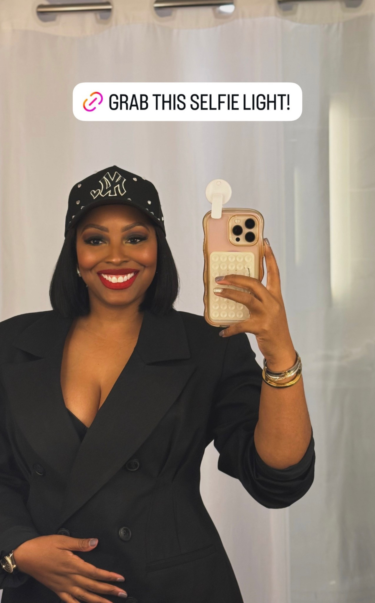 I love a selfie light, but I love how small this light is because it can fit in all of my mini purses!!! 

#LTKTravel #LTKSpringSale #LTKgrwm