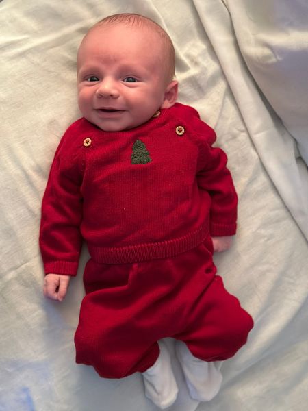 Newborn Christmas outfit
Kohl’s finds
Kohl’s baby clothes
Carter’s baby clothes 
Kohl’s sale
White Baby socks
Baby’s first Christmas outfits

#LTKfindsunder50 #LTKbaby #LTKsalealert