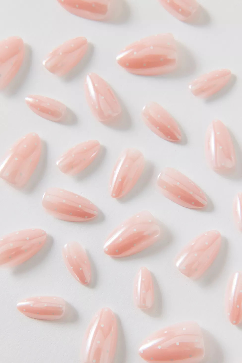 Celebritips Press-On Faux Nail Set | Urban Outfitters (US and RoW)