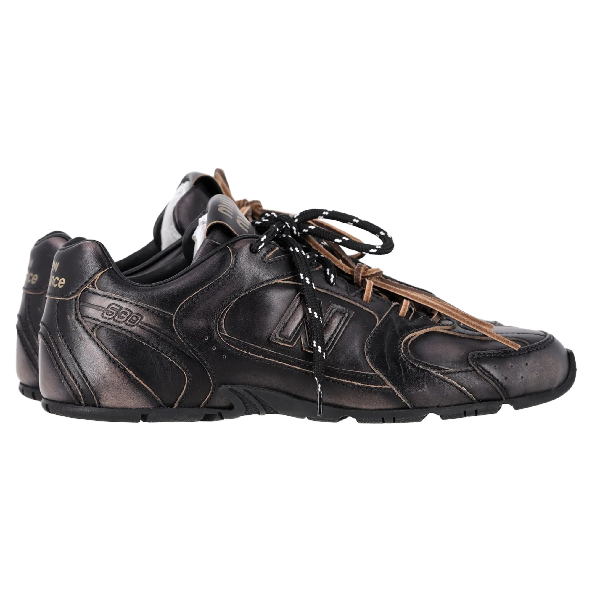 New Balance X Miu Miu 530 SL Sneakers in Black Leather | Shop Simon