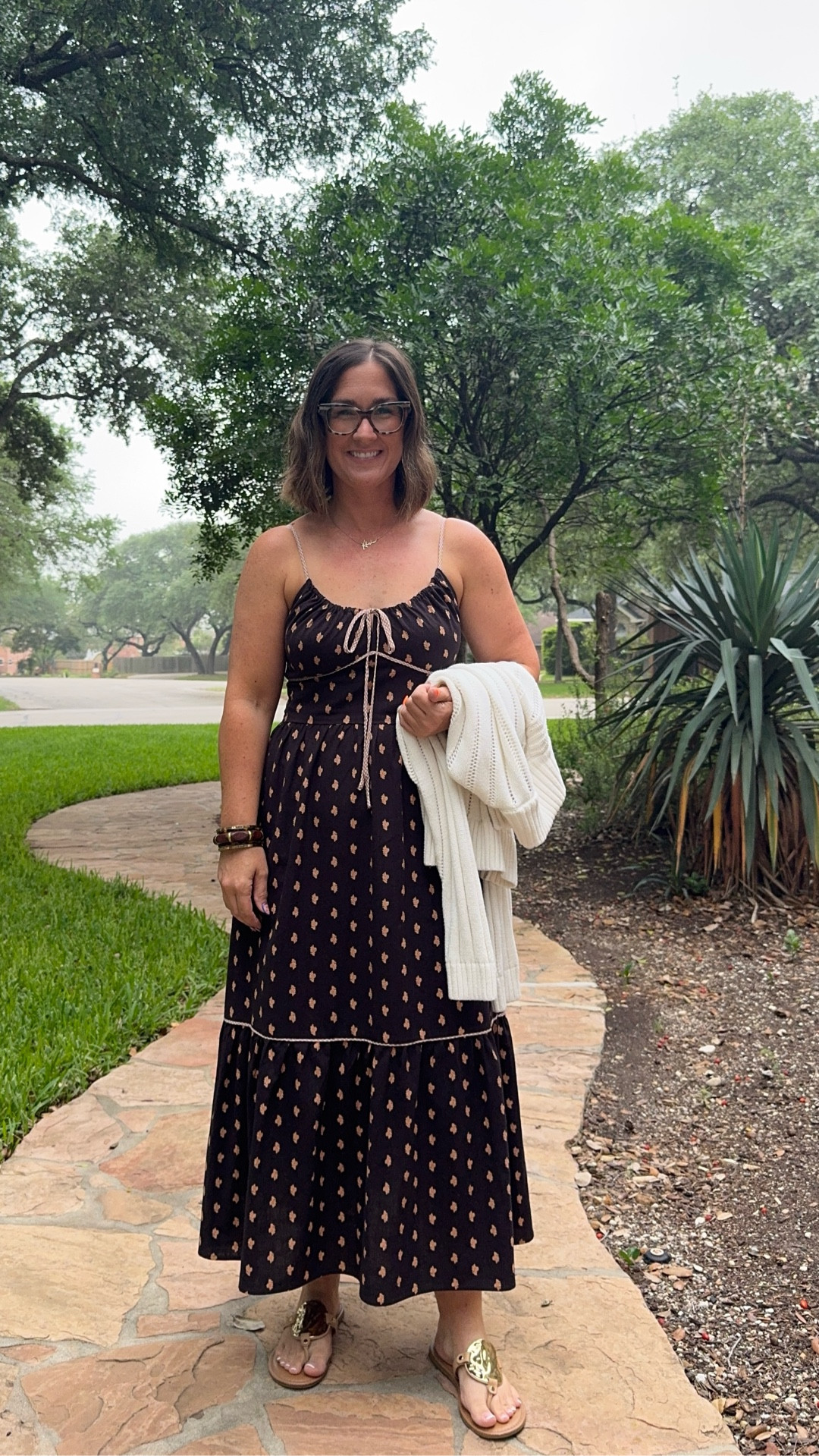 Love the print on this cute dress from Target!  Spring dresses are my fave!  #dress #target #springdress #targetfind 

#LTKOver40 #LTKPetite #LTKootd