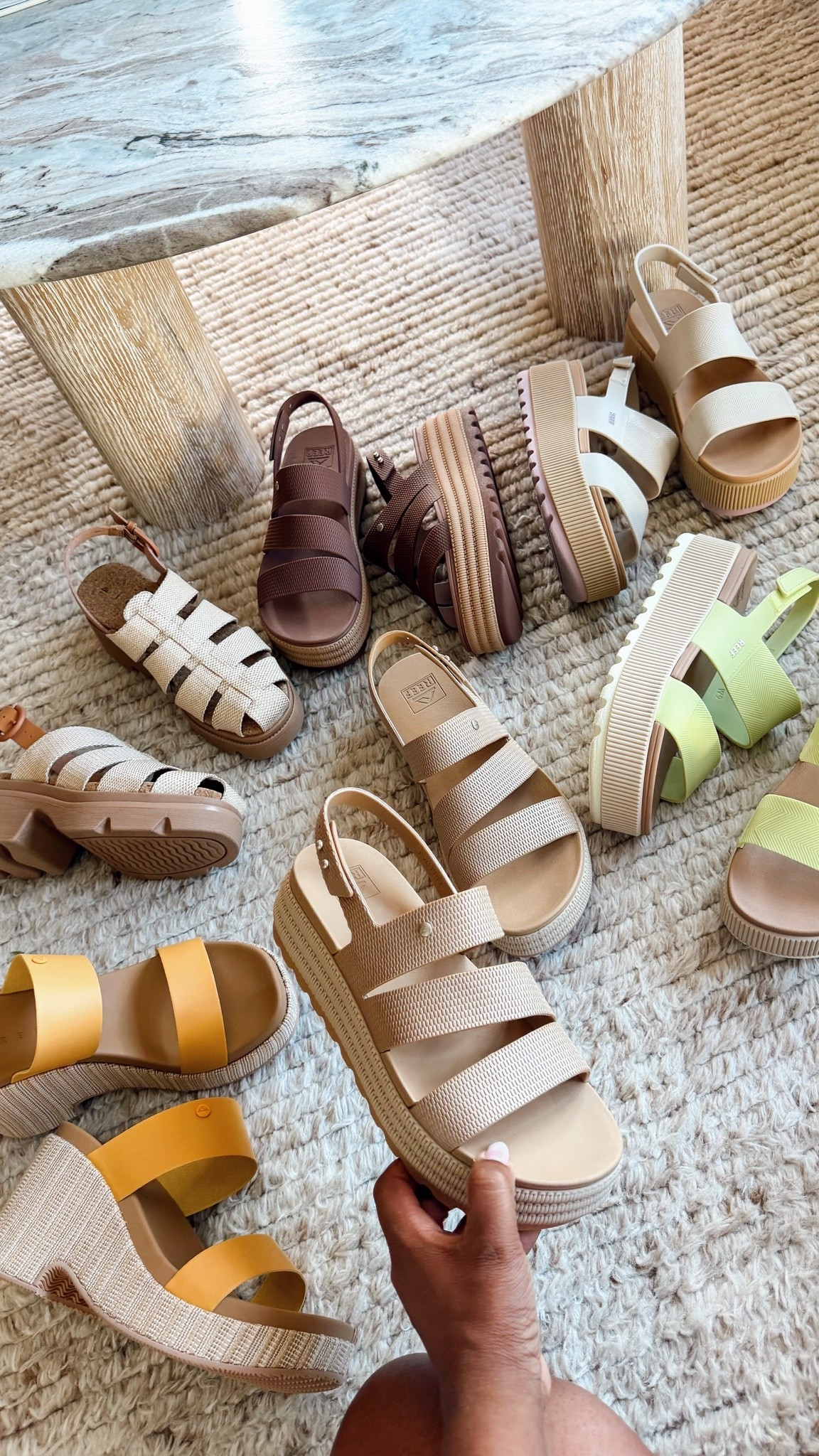 Summer sandals! 🌴 TARYN20 for 20% off

#LTKSwim #LTKSaleAlert