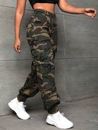 SHEIN SXY Camo Print Flap Pocket Cargo Jeans | SHEIN