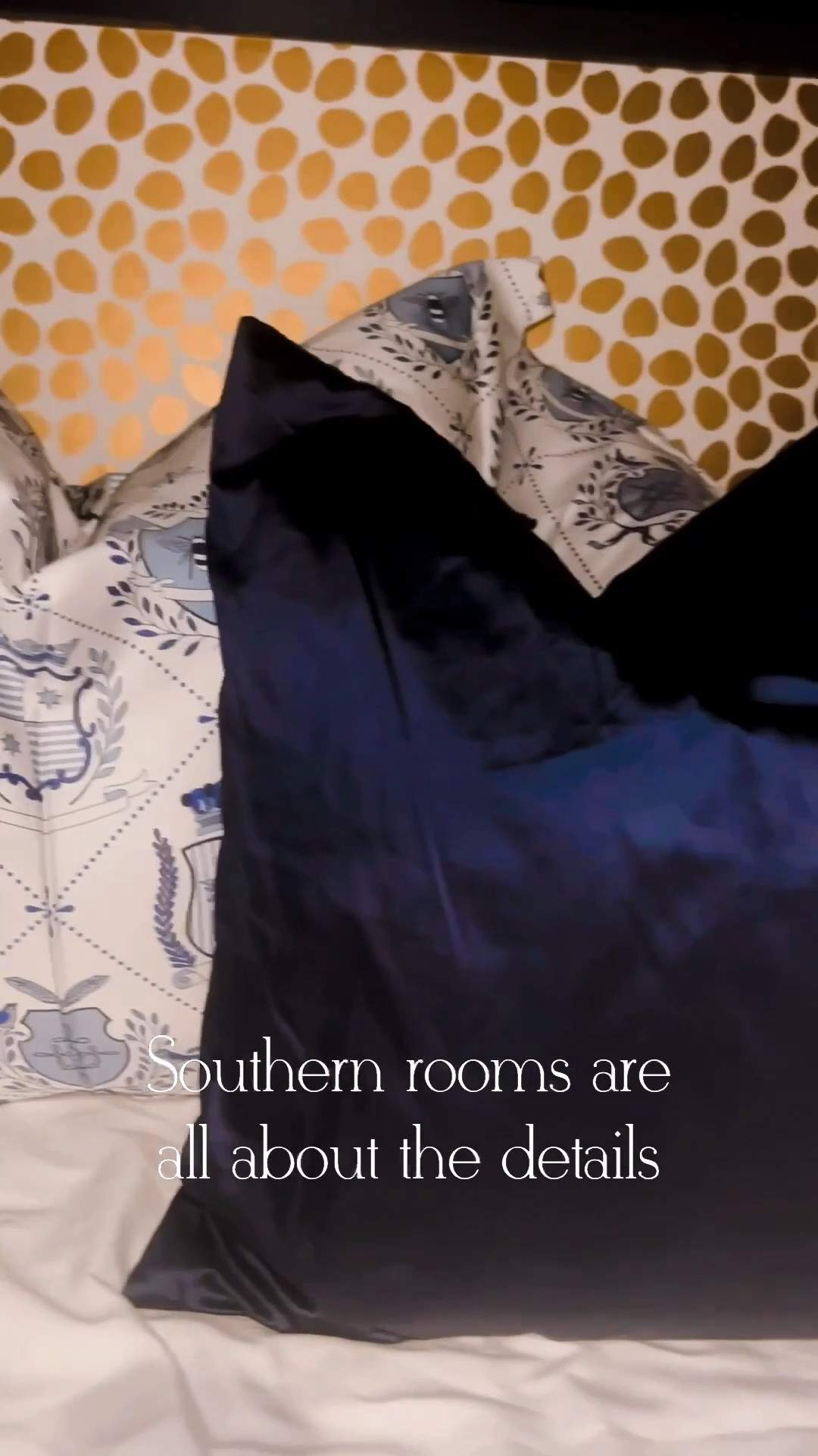 Southern homes can have a simple refresh with just some classic pillows that are timeless. I’ve linked these and more that are on sale now!

#LTKKids #LTKHome #LTKSaleAlert