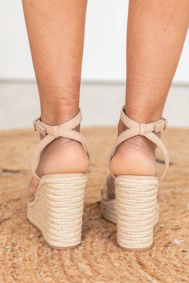 Savannah Nude Clear Lucite/Raffia Wedges | Pink Lily