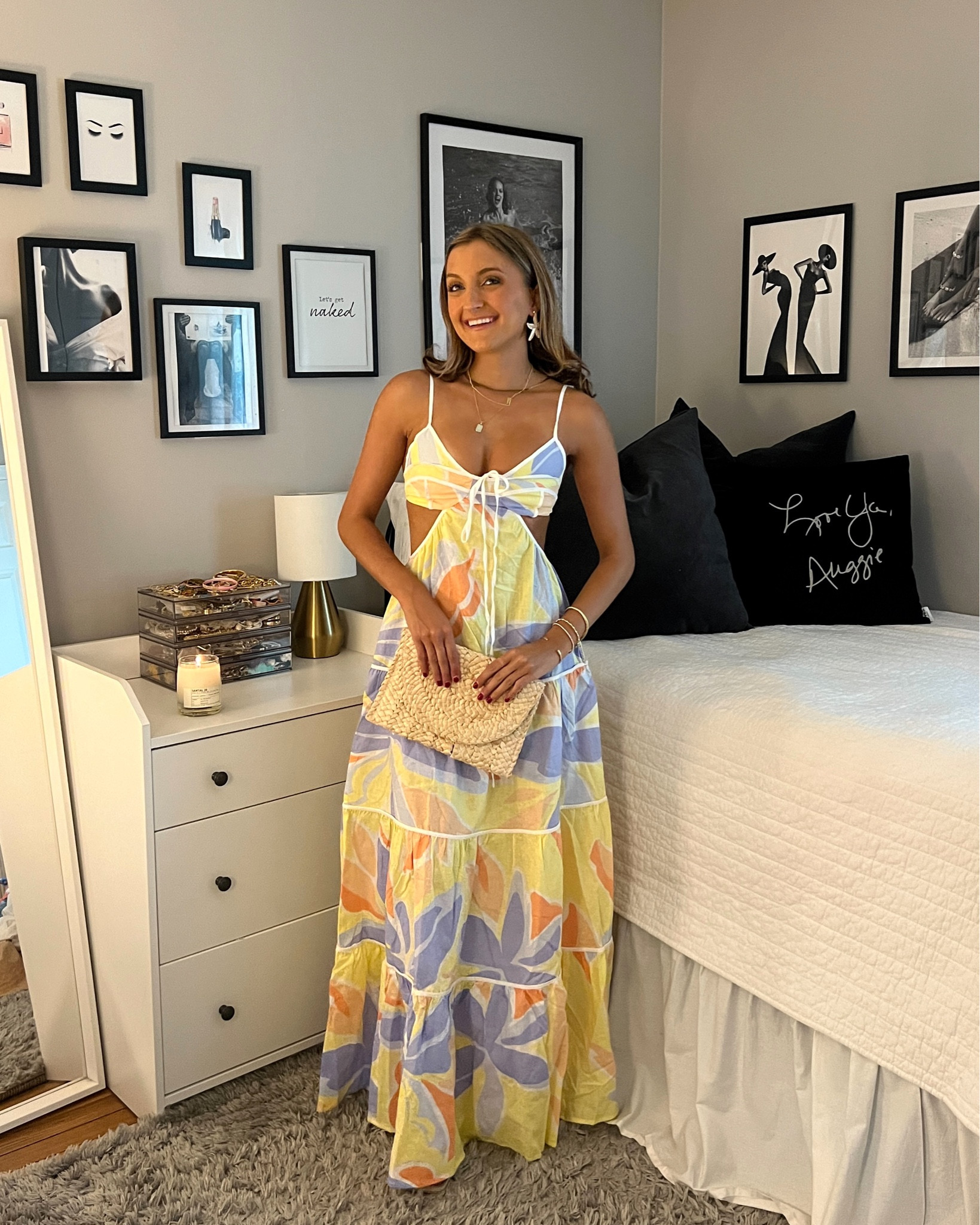 European vacation outfit ideas! Love this dress from sabo skirt for my spain trip.  🧡🇪🇸