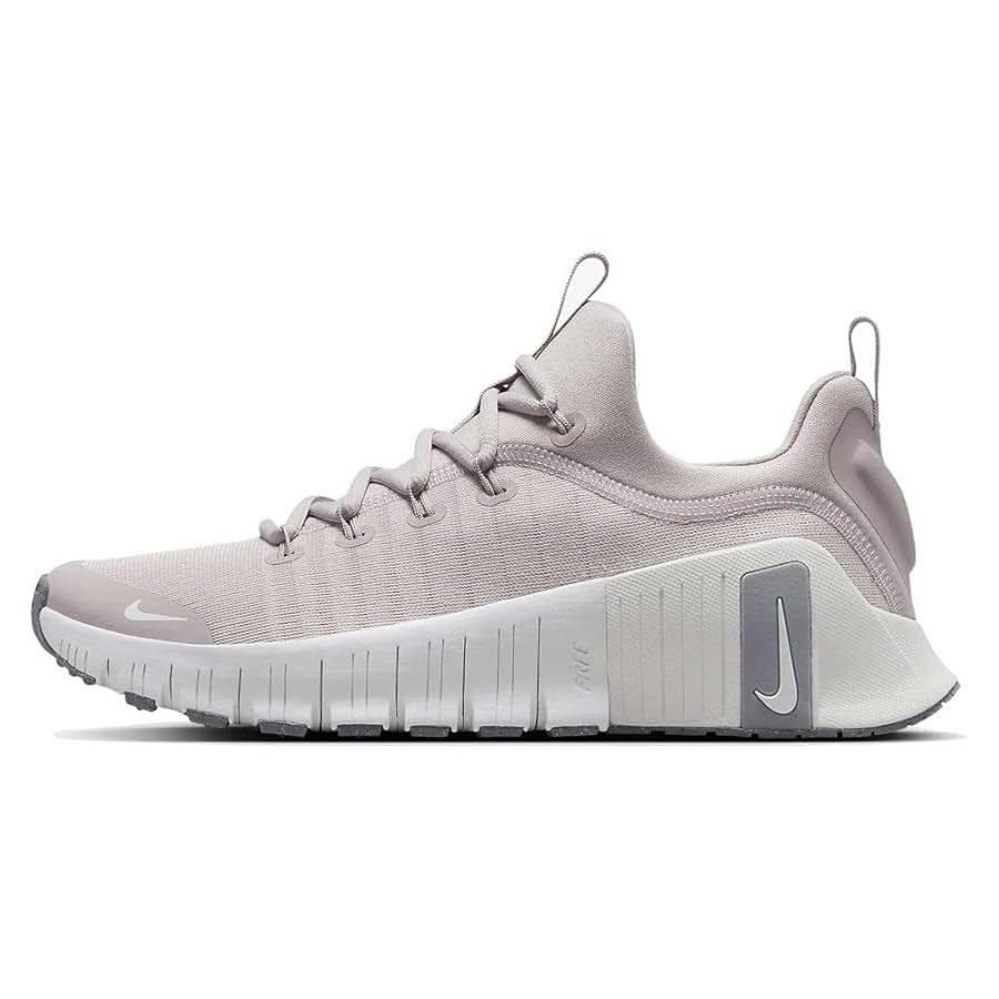Nike Women's Free Metcon 6 Sneaker | Amazon (US)