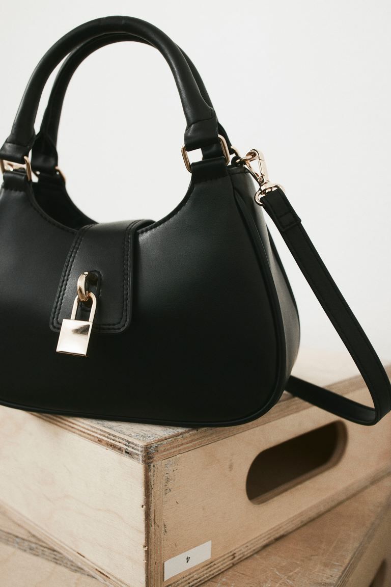 Padlock-detail Crossbody Bag - Black - Ladies | H&M US | H&M (US + CA)