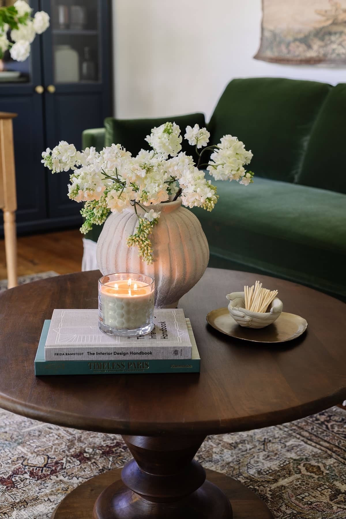 Spring 🌸

#FloralStem #Flowers #SpringFlowers #Centerpiece #CoffeeTableDecor

#LTKSeasonal