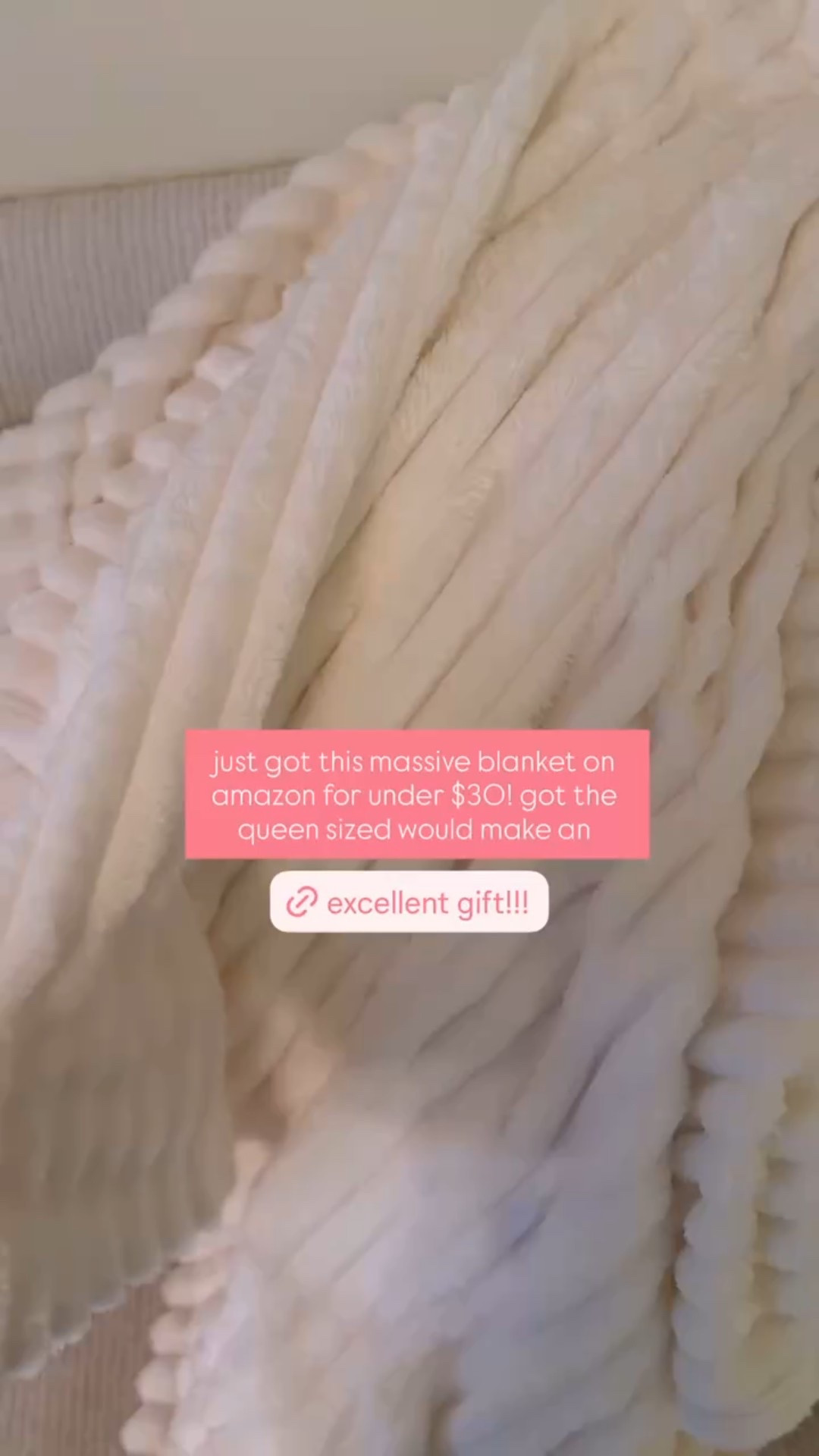 The BEST blanket from Amazon your whole family will fight over! We are obsessed! 

#LTKHome #LTKFindsUnder50 #LTKKids