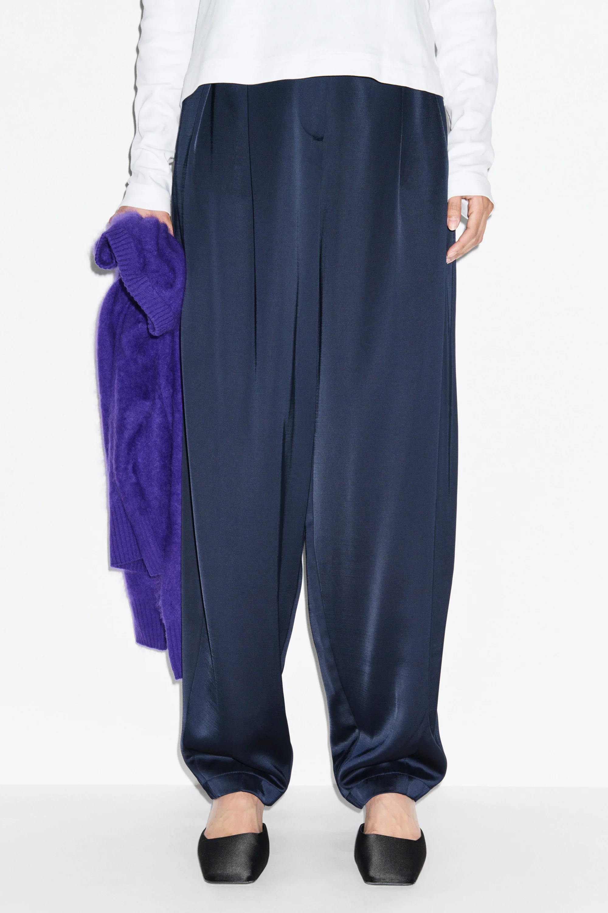 ALIGNE Satin Trouser - Navy | Millicent | ALIGNE UK & EU