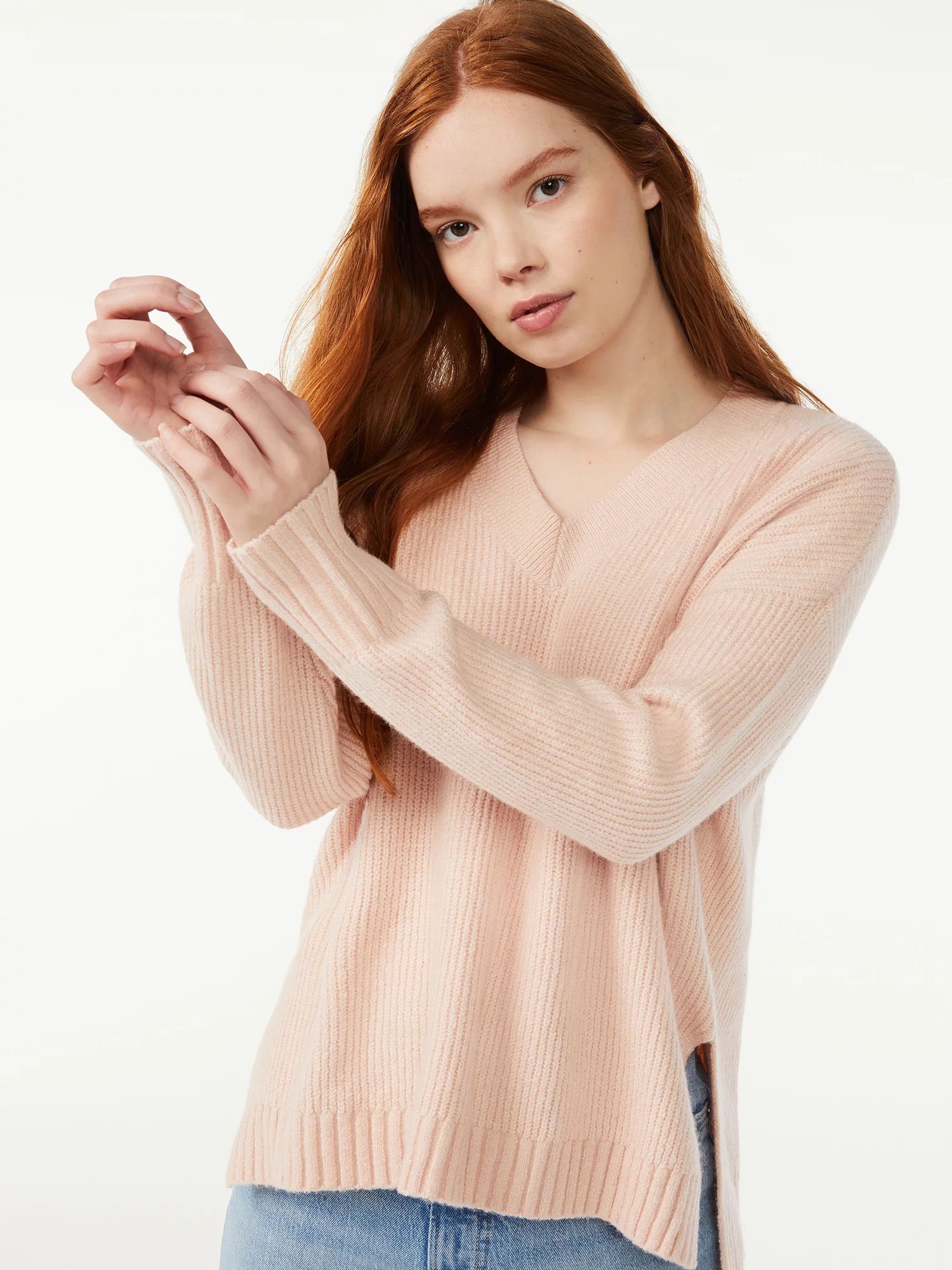 Free Assembly Women's Oversized V-Neck Fuzzy Cotton Sweater | Walmart (US)