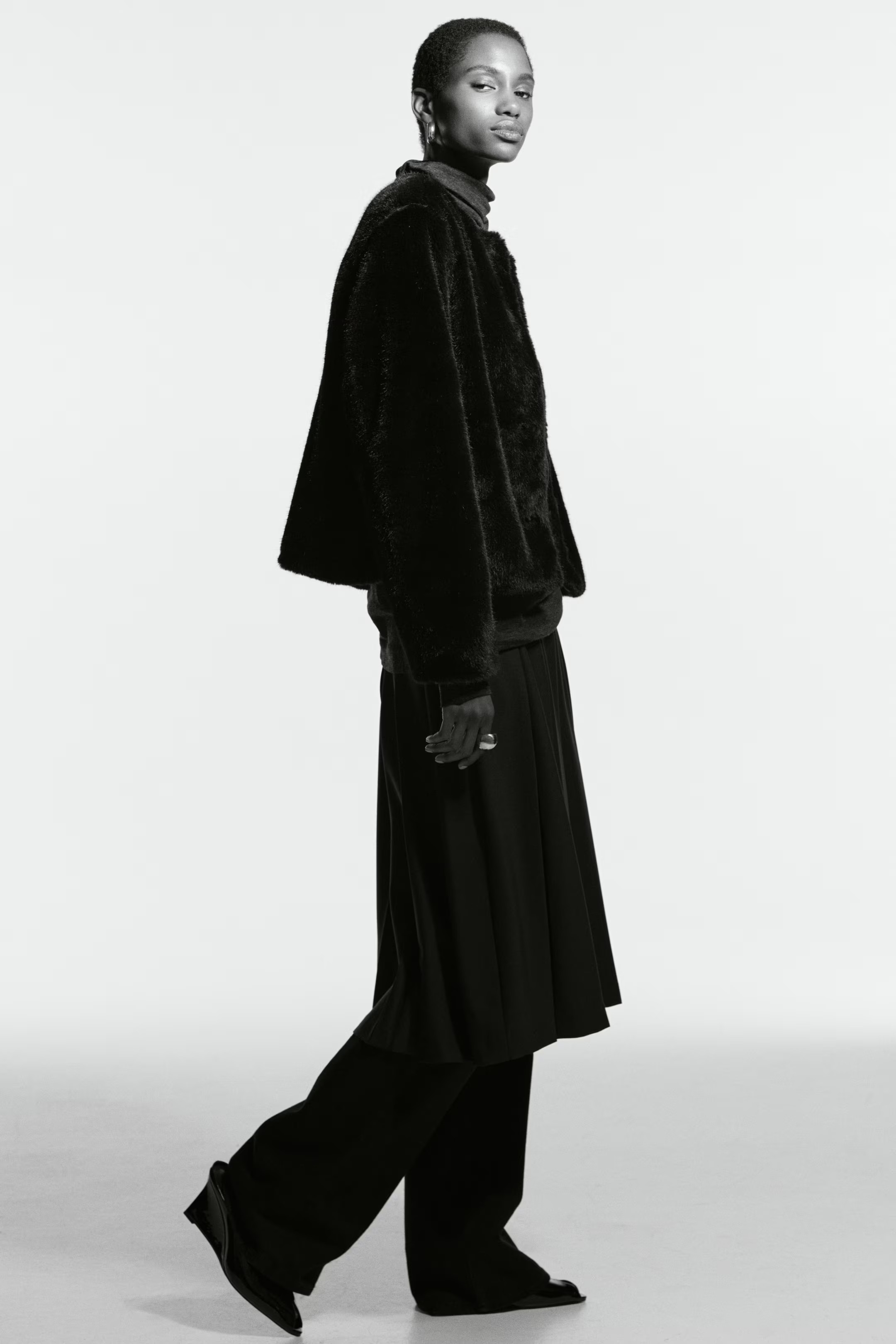 £26.59 | H&M (UK, MY, IN, SG, PH, TW, HK)