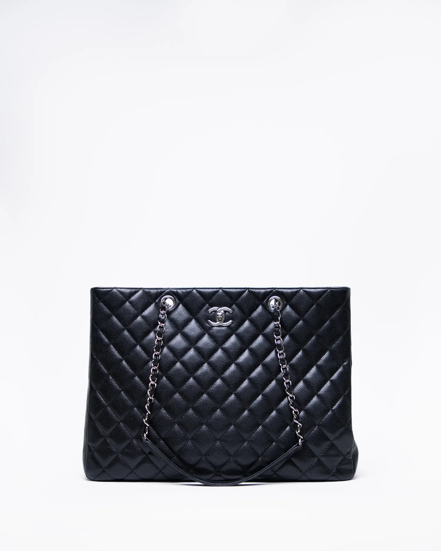 Caviar Classic Large Shopping Tote | Vivrelle