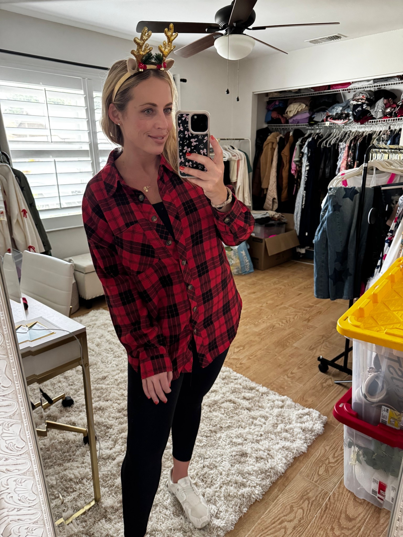 Holiday outfit 

#LTKootd #LTKHoliday #LTKFindsUnder50