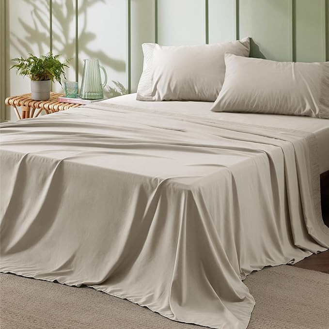 Bedsure Queen Sheet Set - 4 Pieces Soft Queen Size Sheets - Breathable & Cooling - Hotel Luxury -... | Amazon (US)
