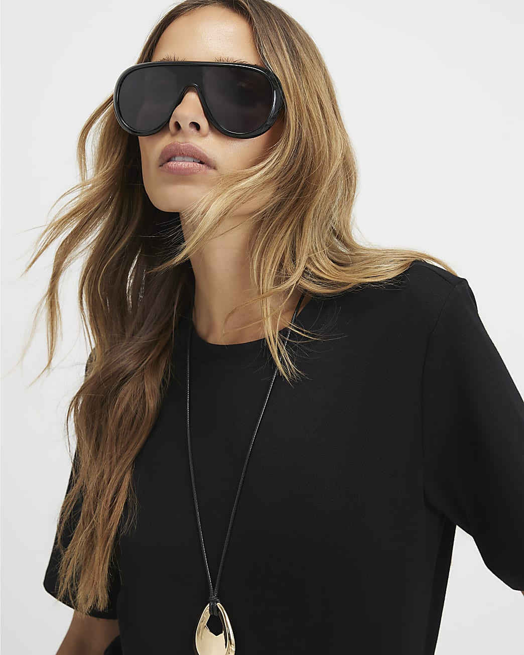Black Oversized Sunglasses | River Island UK & IE