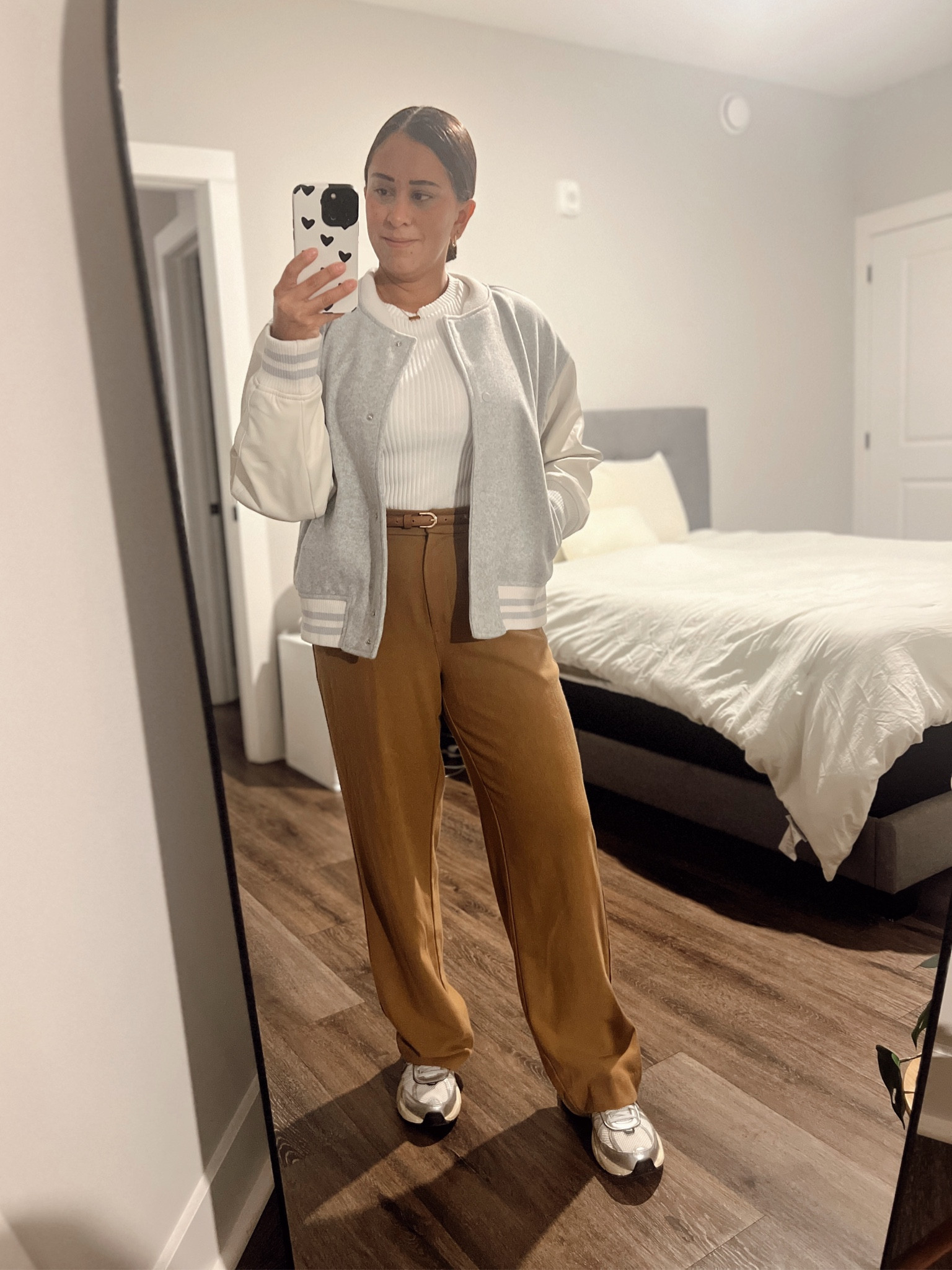 I love this outfit so much ! Comfy and cute 

#LTKSeasonal #LTKStyleTip #LTKMidsize