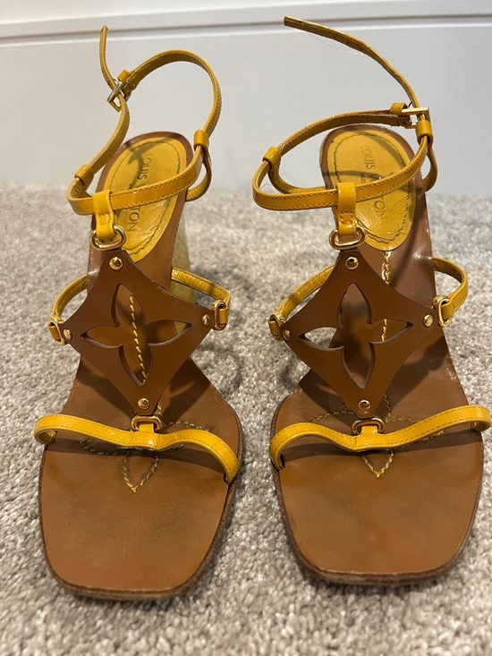 Louis Vuitton | Poshmark