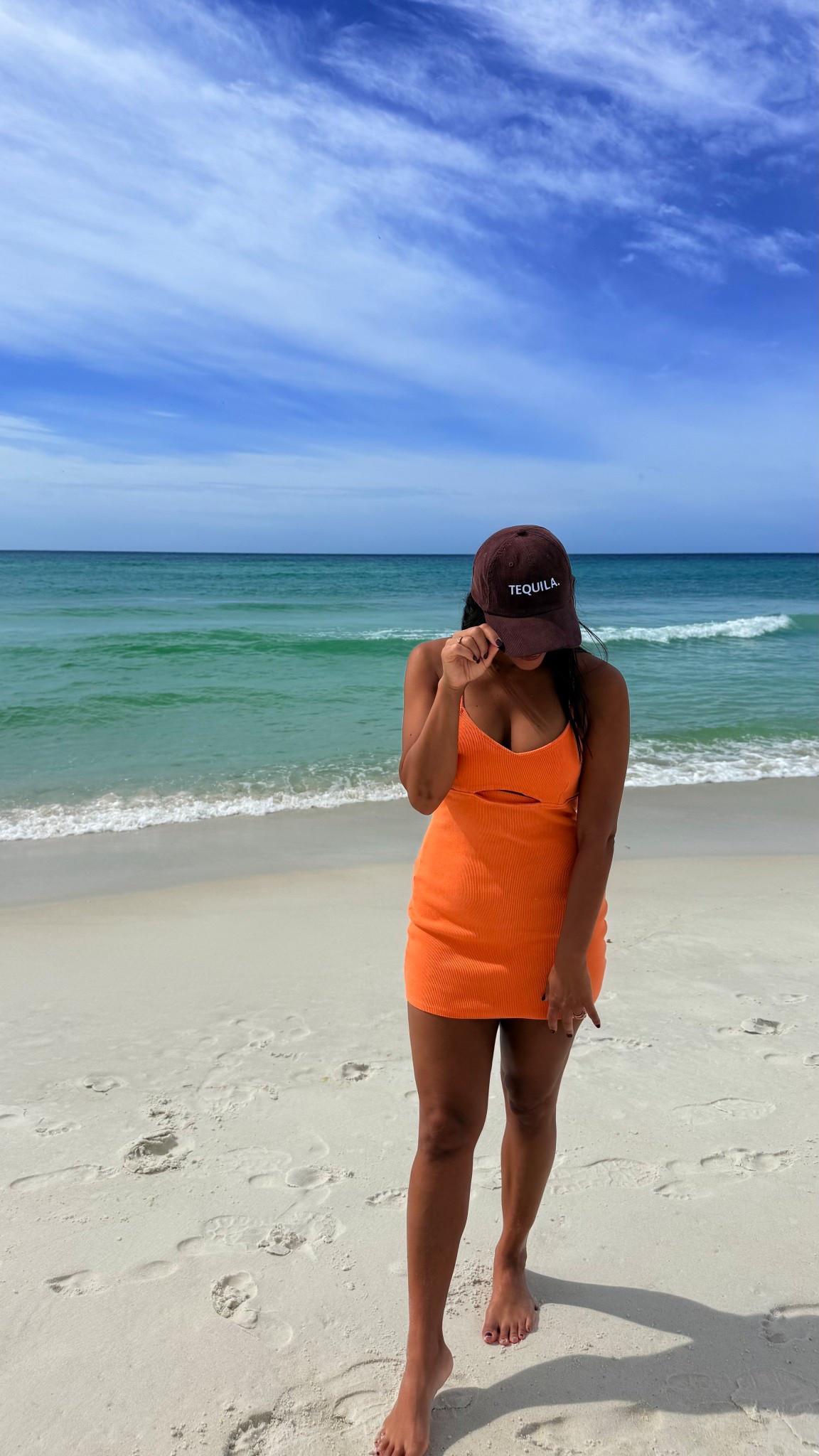 Shop the hat on @foodandfashinnash 


#LTKSaleAlert #LTKFindsUnder100 #LTKU