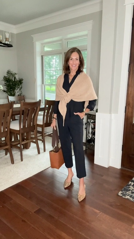Top - medium 
Pants - medium 
Wrinkle free, washable, made in the USA 

My discount: ANNIE15

Friends and family discount thru 7/26 : FF25

Vacation style
Workwear 
Travel style

#LTKMidsize #LTKTravel