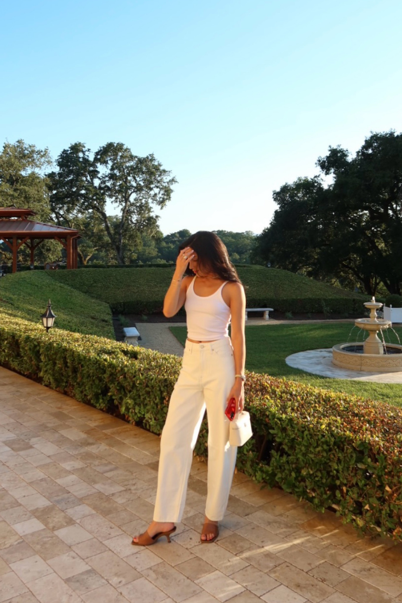 Love pairing cream with white. Wearing 2 in the jeans and XS in the tank. Heels are Zara 1303/410.

#LTKStyleTip #LTKFindsUnder50 #LTKItBag