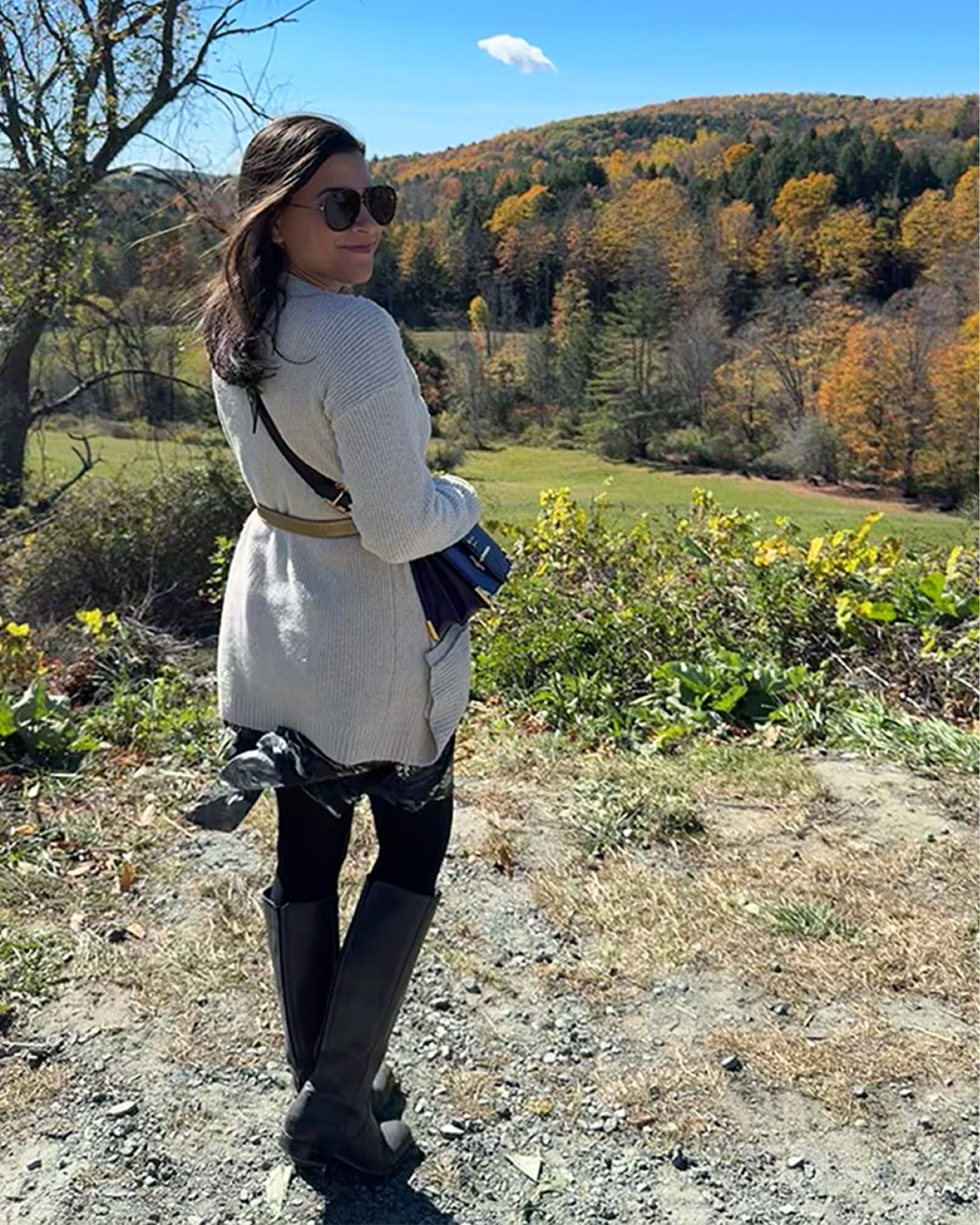 Posted an outfit from Vermont on the blog this week. We got lucky with perfect Autumn weather and pretty trees!

#vermont #fallfoliage #autumn #autumnvibes #sweaterweather 

#LTKItBag #LTKSeasonal #LTKStyleTip