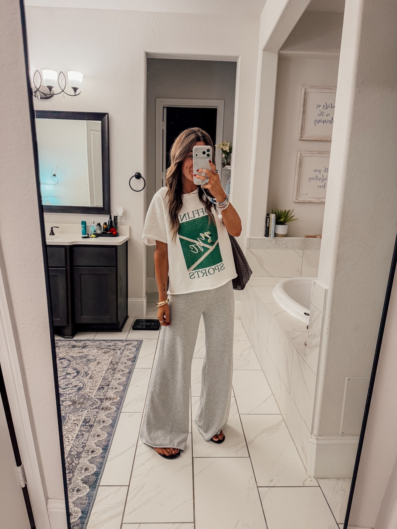 Wearing an XS in the top and bottoms. I’m 5”6’and did the regular length! Let’s go to NYFW!

#LTKdayinmylife #LTKgrwm #LTKNYFW