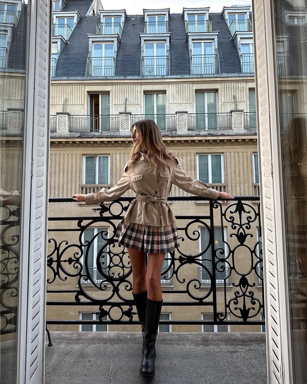 Fall outfit in Paris ❤️🥐

#LTKStyleTip #LTKSeasonal