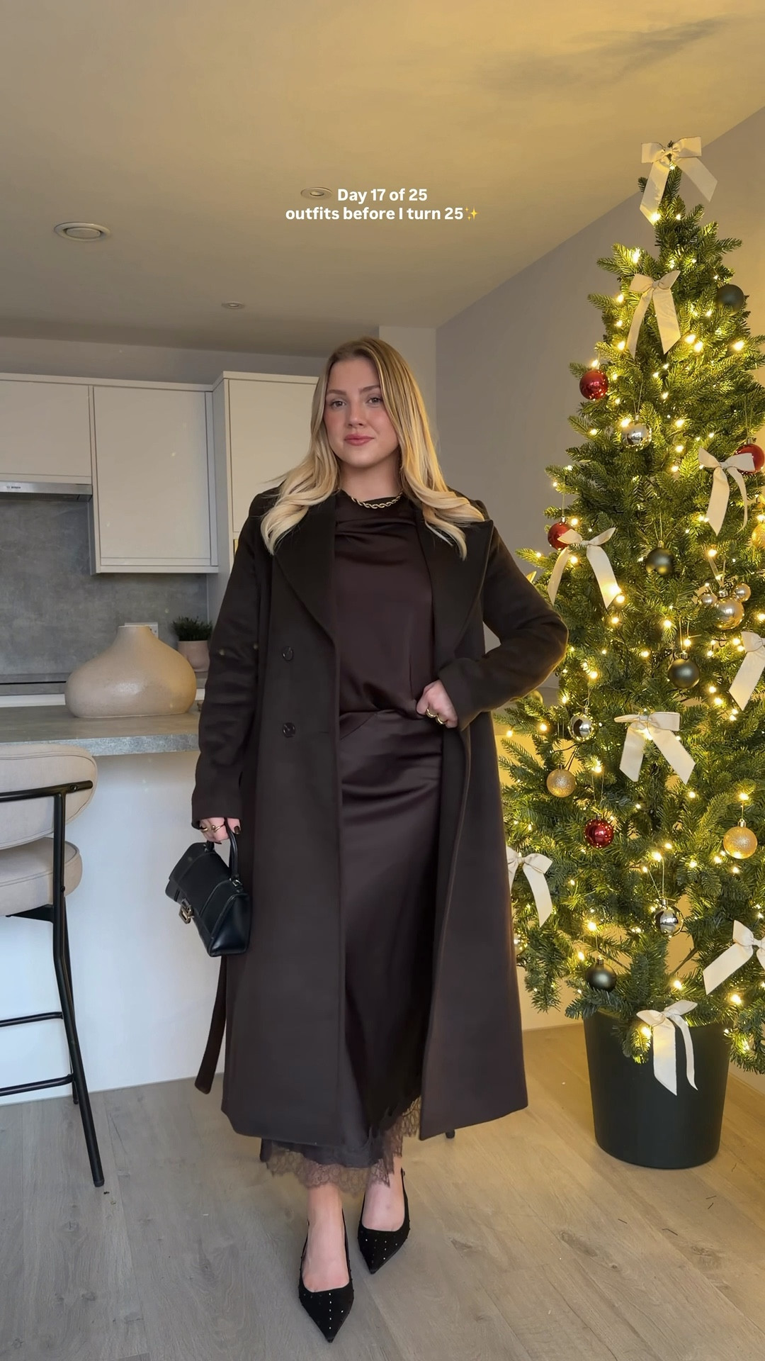 Day 17 of 25 outfits before turning 25🤍 

Brown outfit 
Brown skirt
Satin skirt
Brown top
Satin top
Brown coat 
Long coat 
Maxi brown coat 

#LTKwinter #LTKluxury #LTKuk