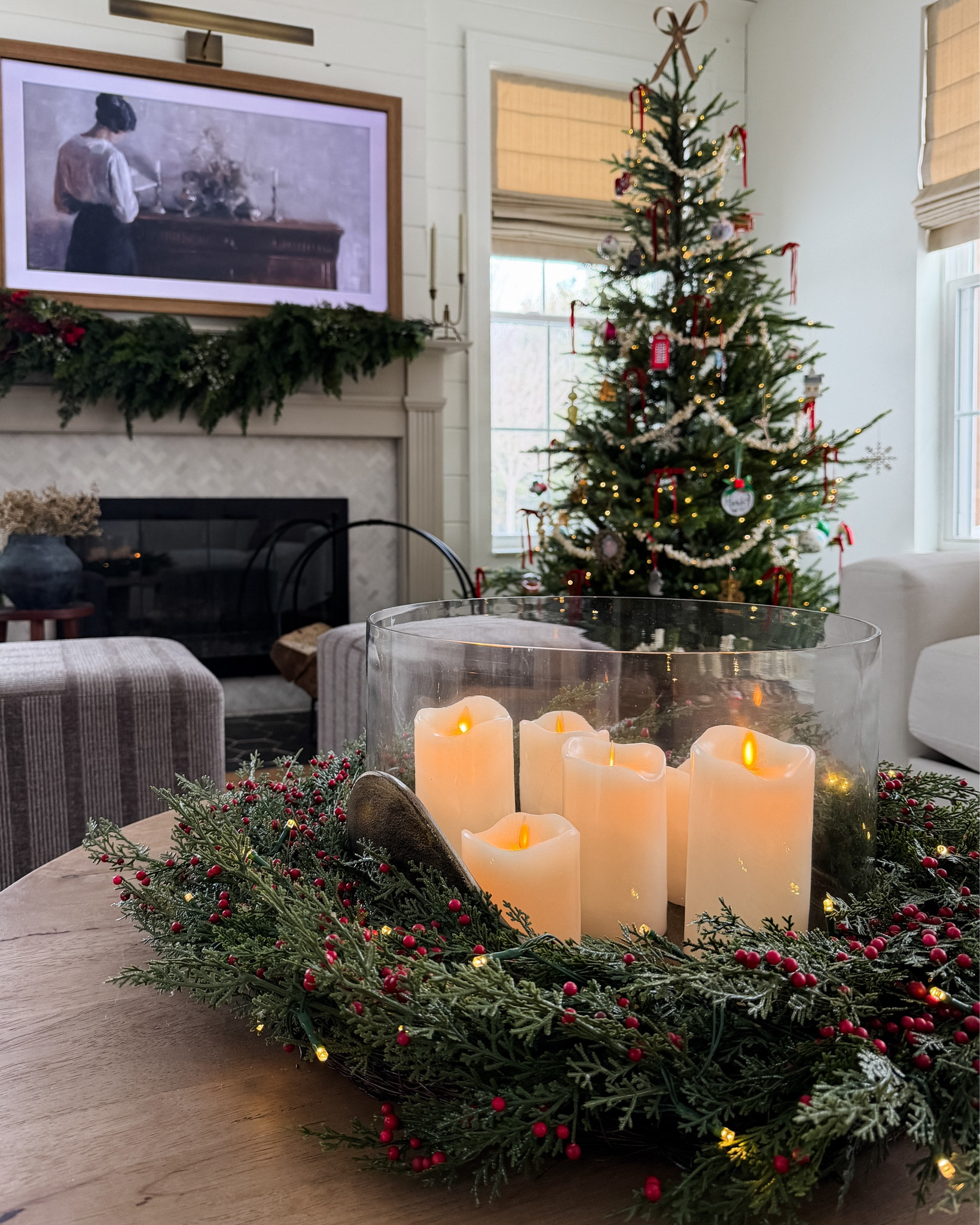 Christmas details in my home. ❤️

#LTKHoliday #LTKHome