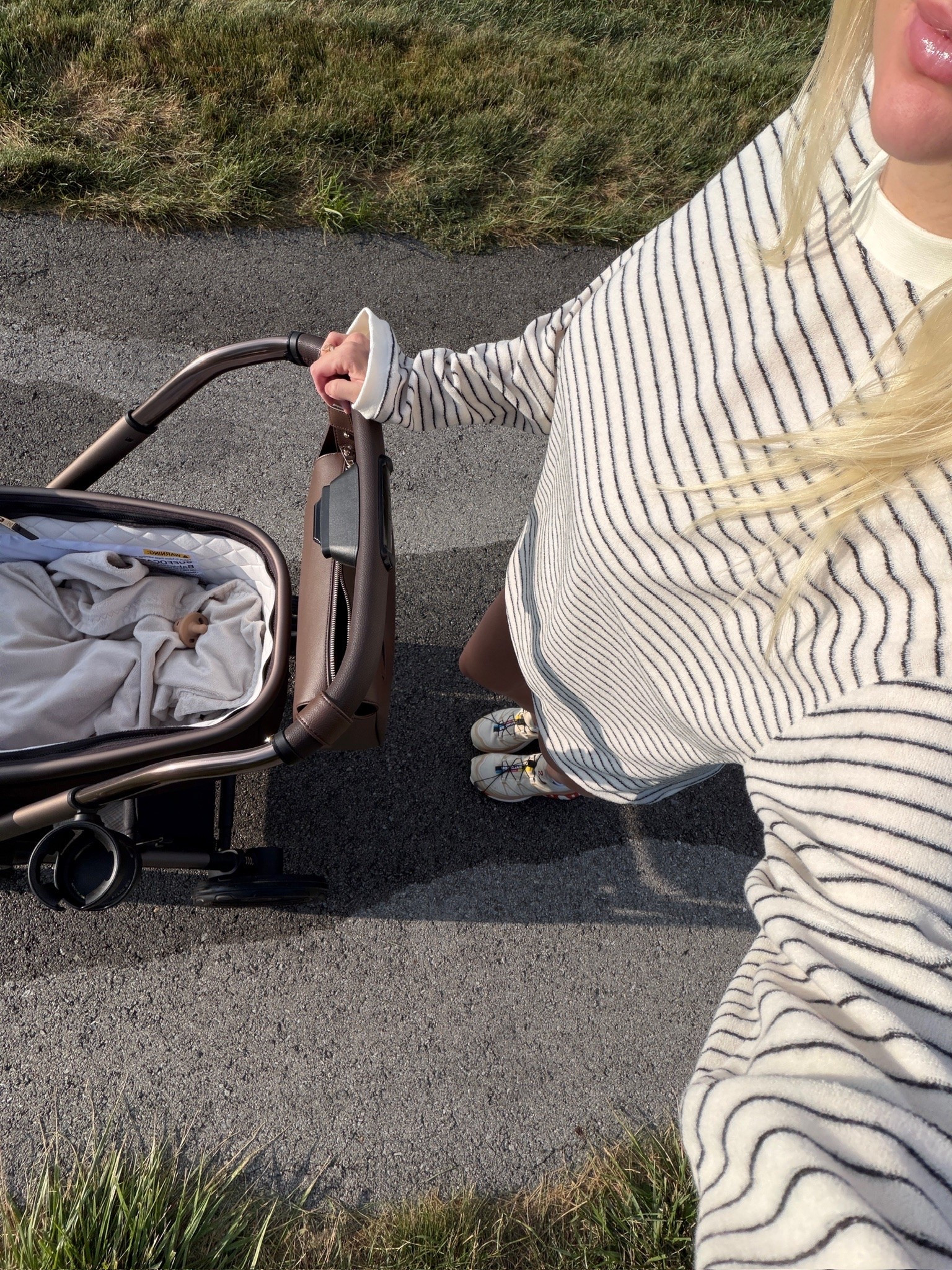 SIZE: small in top & shorts (linked similar), shoes run tts! #kathleenpost

Athleisure, postpartum outfit, newborn phase, walking outfit

#LTKootd #LTKmomlife #LTKBaby
