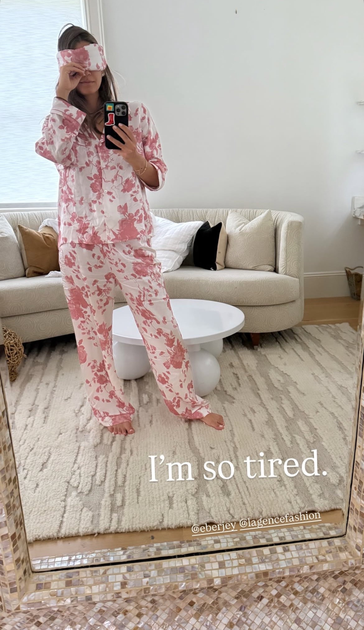 You guys know I’m a fan of Eberjey pajamas, and I love this set that they worked on with L’agence! They also made a matching silk sleep mask. 😍💕

#LTKHome #LTKStyleTip