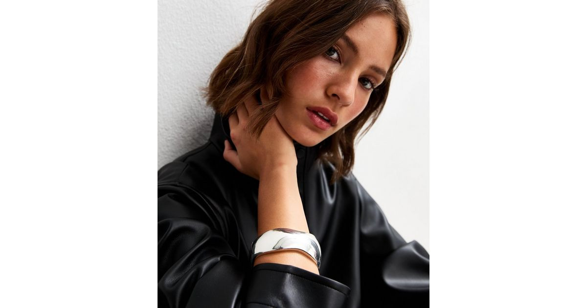Silver Tone Sculptural Cuff New Look | New Look (UK)