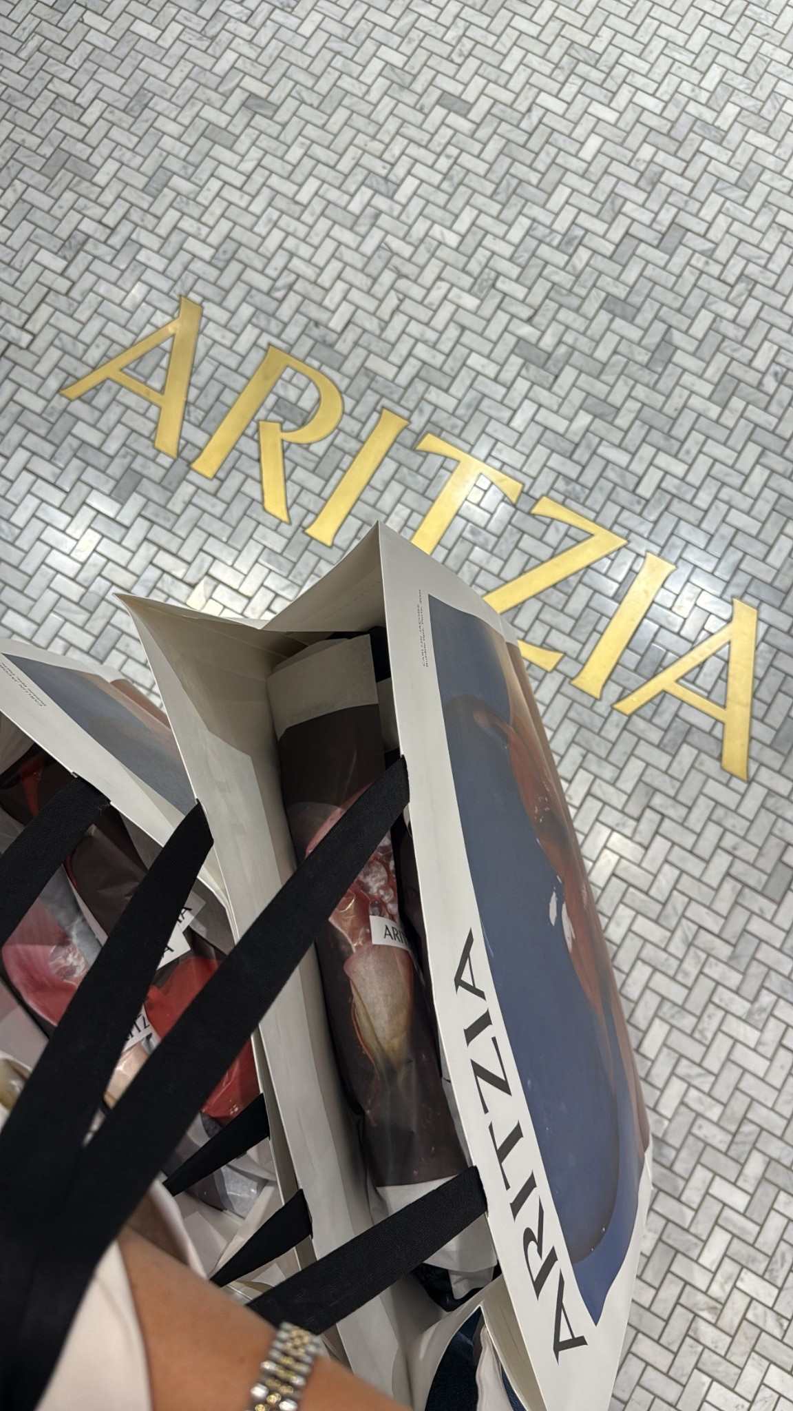 Aritzia pre winter shop + try on!
Will add the 🔗 for the June jacket as soon as I see it online! 

#LTKHoliday #LTKStyleTip #LTKGiftGuide