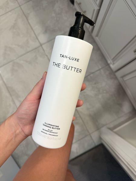 Tan lotion I use daily when it’s not instant tan day! I’ll link my favorite clean tanning mousse I love as well! The butter is 50% off right now!!!!