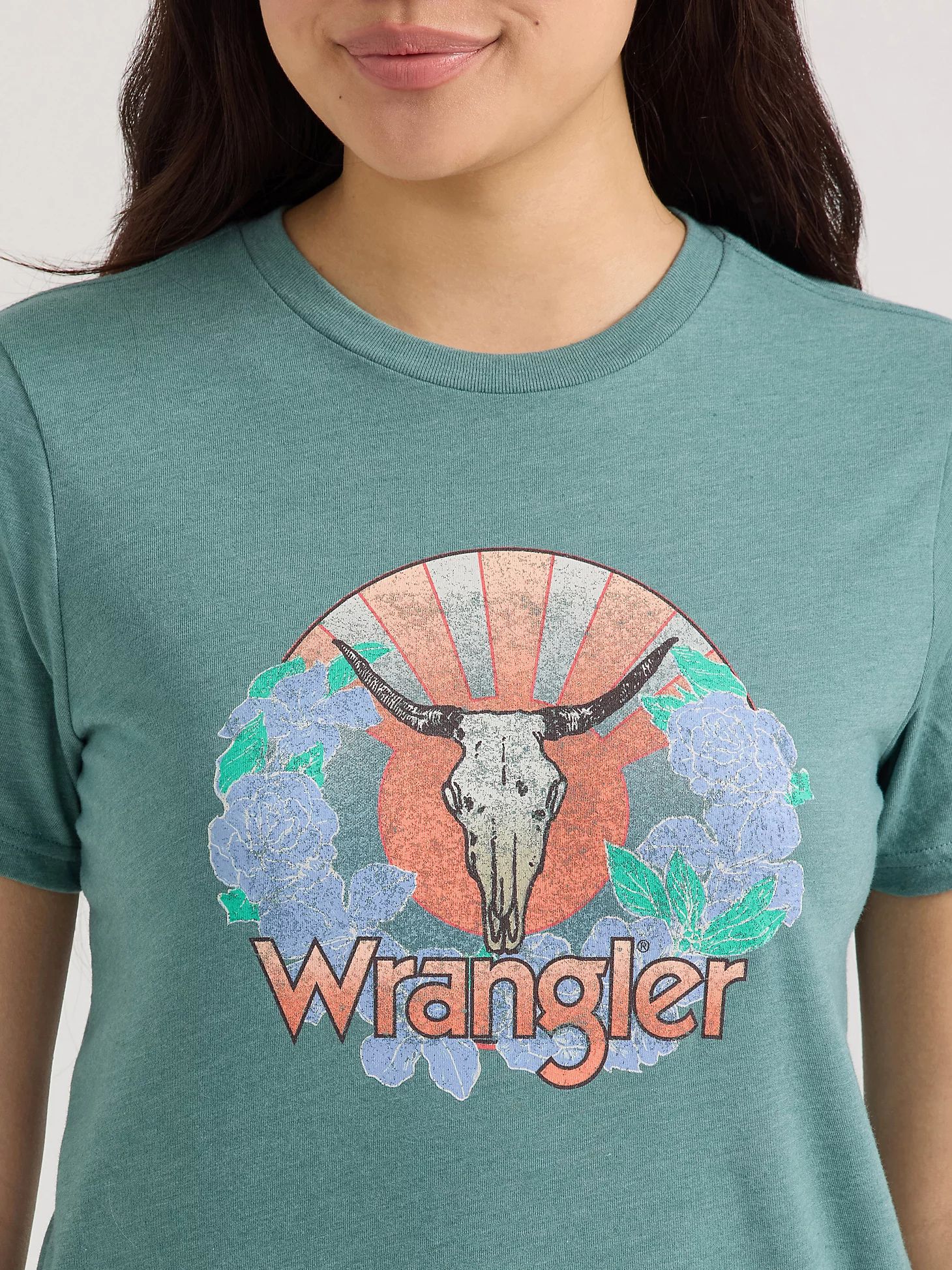 Women's Steer Skull & Flowers Tee in Sagebrush | Wrangler