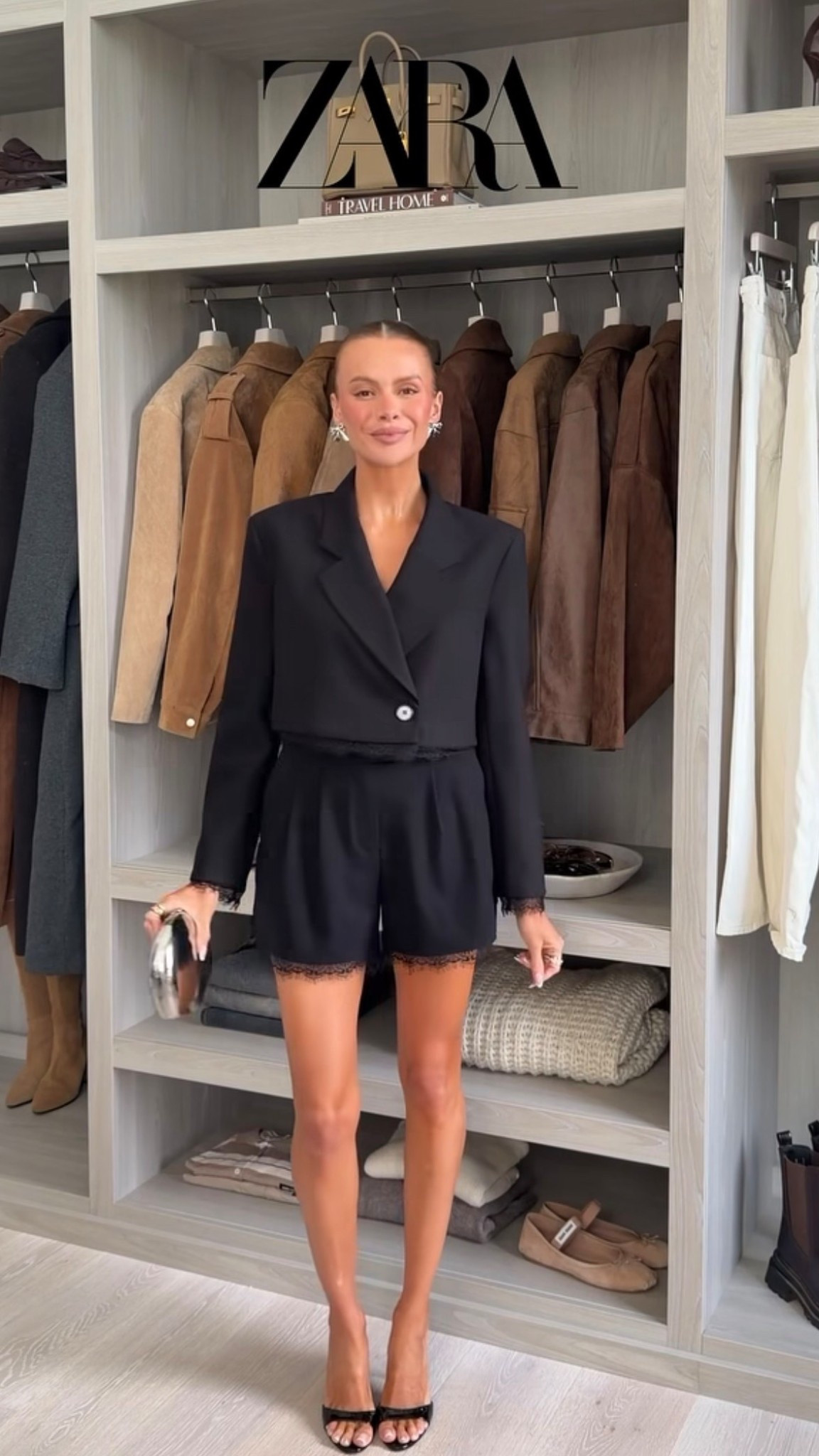 I’m wearing a size s in top and shorts 🖤🖤


#LTKpartywear #LTKeurope #LTKuk