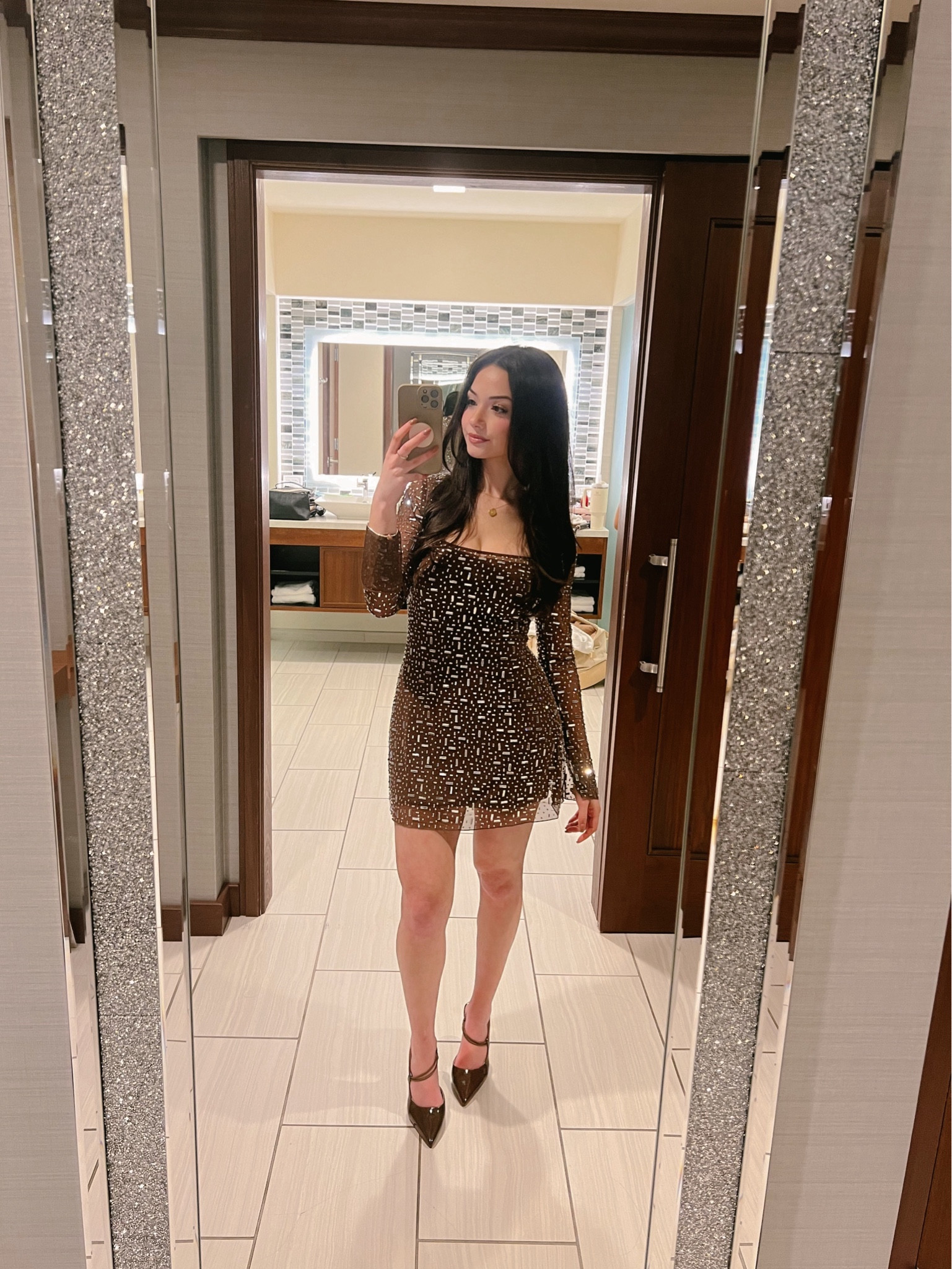 My birthday dress from Oh Polly🤎 wearing a US Size 4