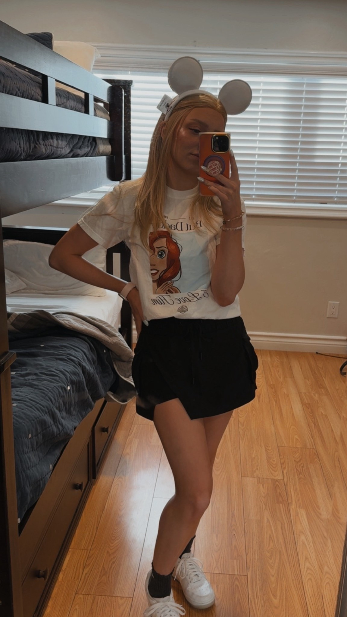 Disneyland Day 2 ☀️

#LTKStyleTip #LTKFindsUnder100 #LTKActive