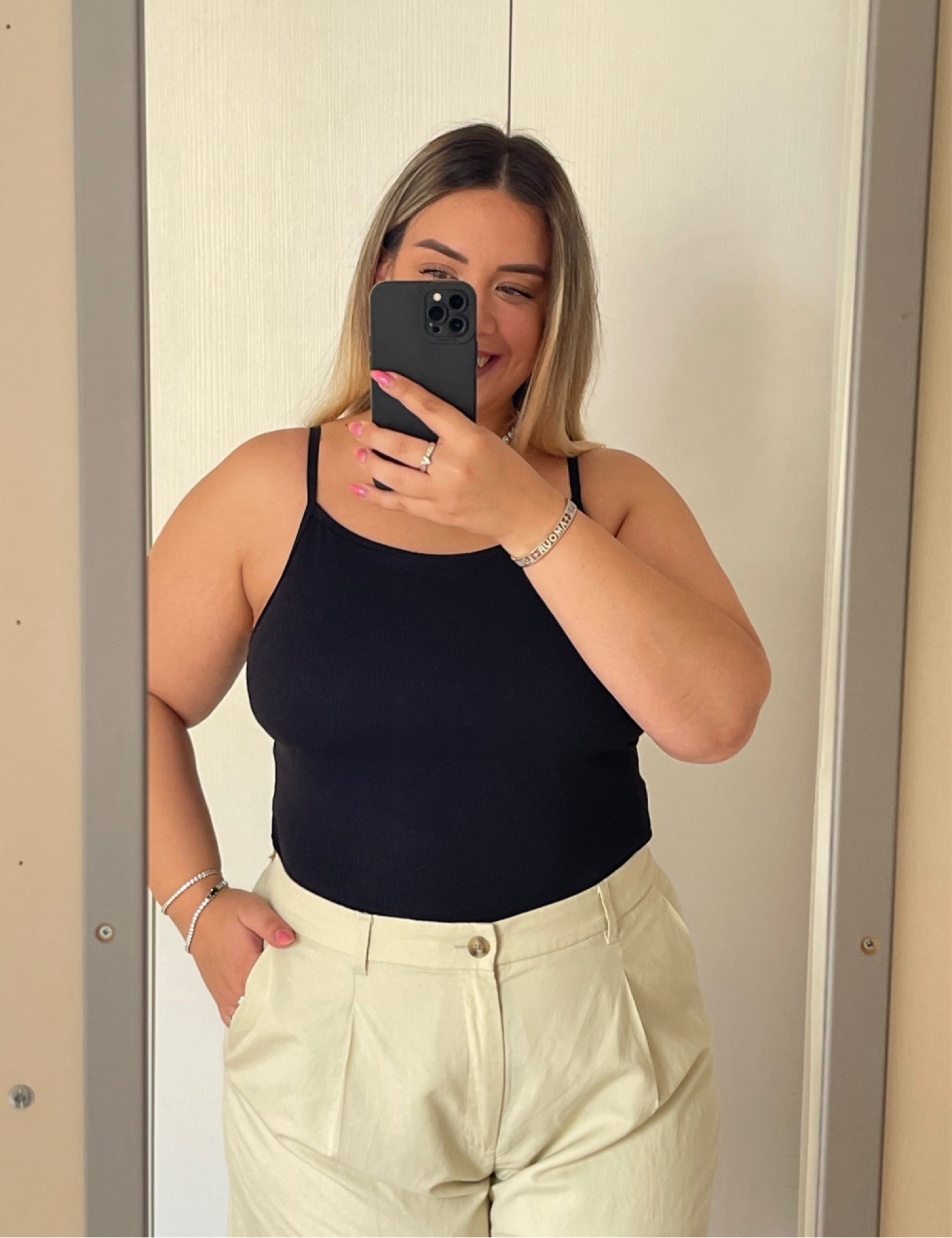 Top con reggiseno incorporato 

#LTKcurves #LTKplussize #LTKitalia