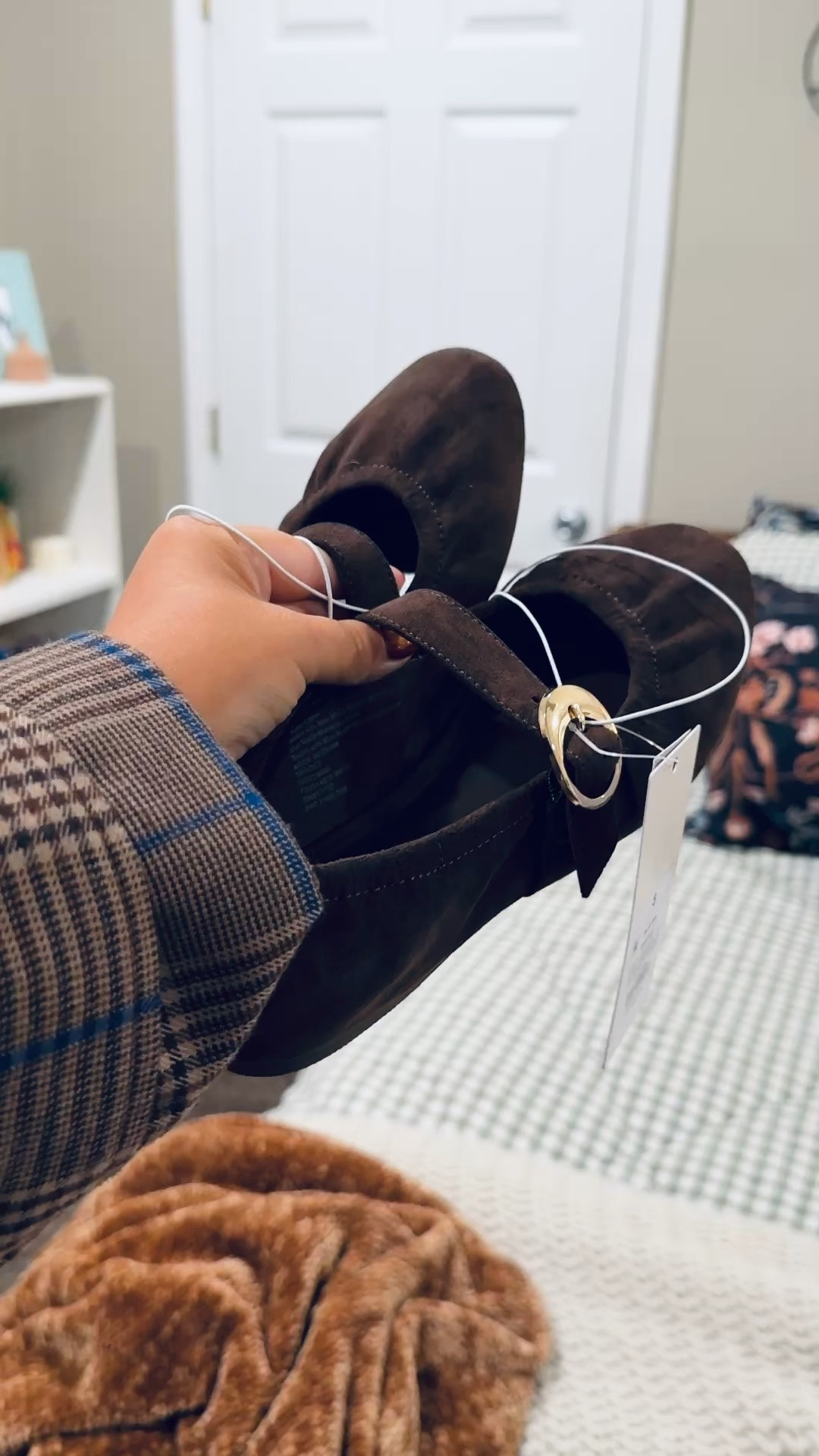 Trending brown flats from Target!

flats: fit true to size // wearing a 5 

 #LTKWorkwear
