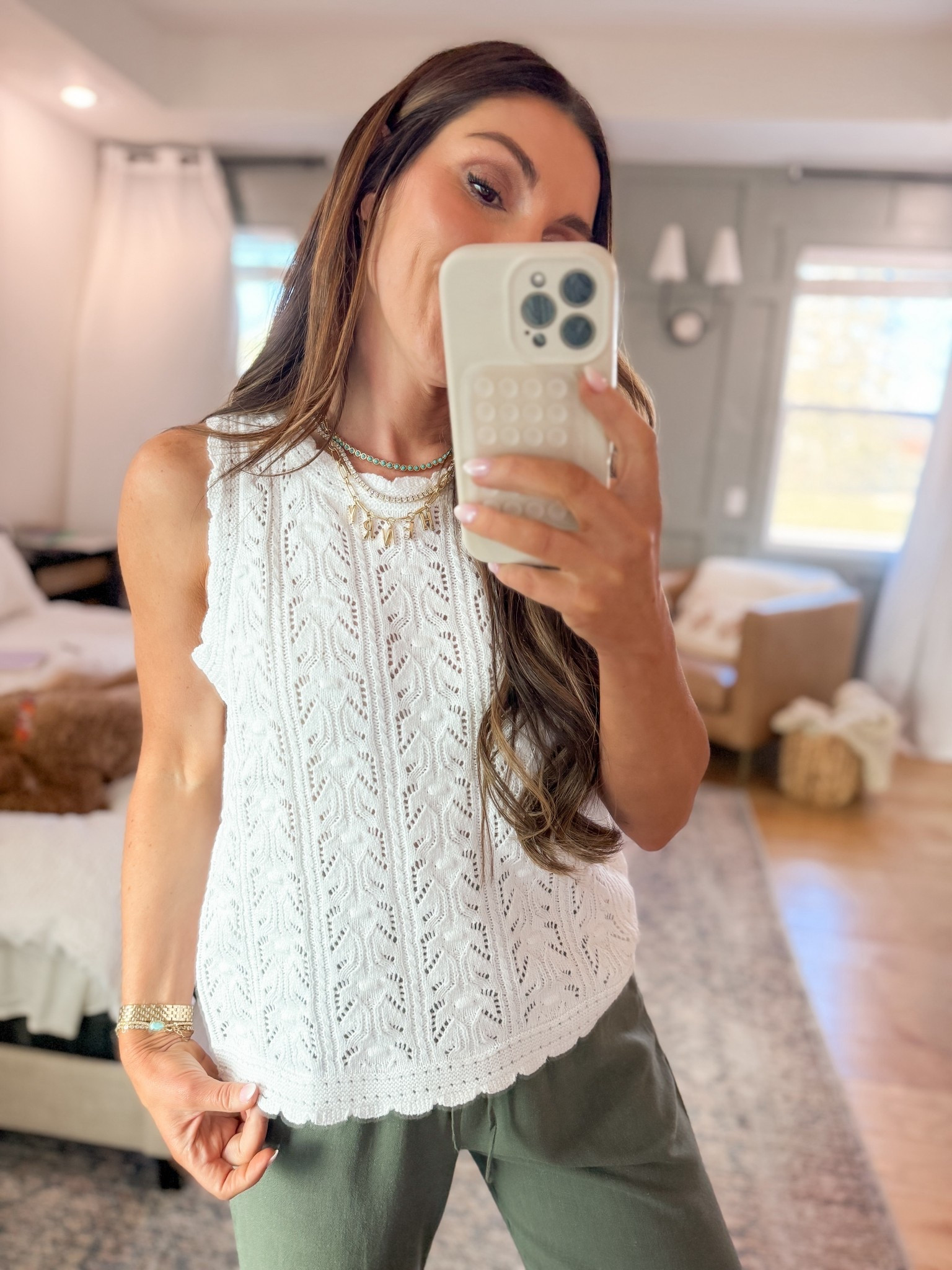 An Amazon white knit top that can be layered easily 

#LTKWorkwear #LTKTravel #LTKFindsUnder50