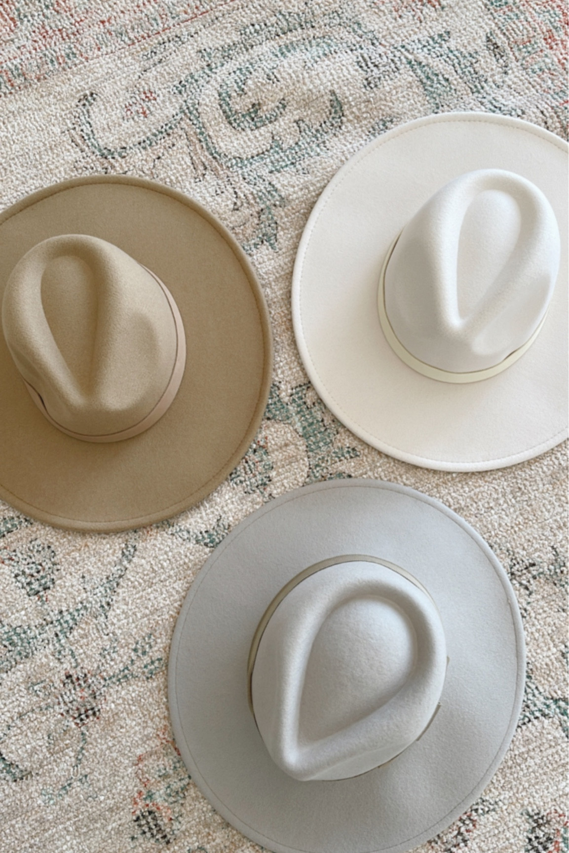 Fall hats I’m loving! These would be perfect for family photo looks! 

Loverly Grey, fall hat

#LTKstyletip #LTKfindsunder100 #LTKSeasonal