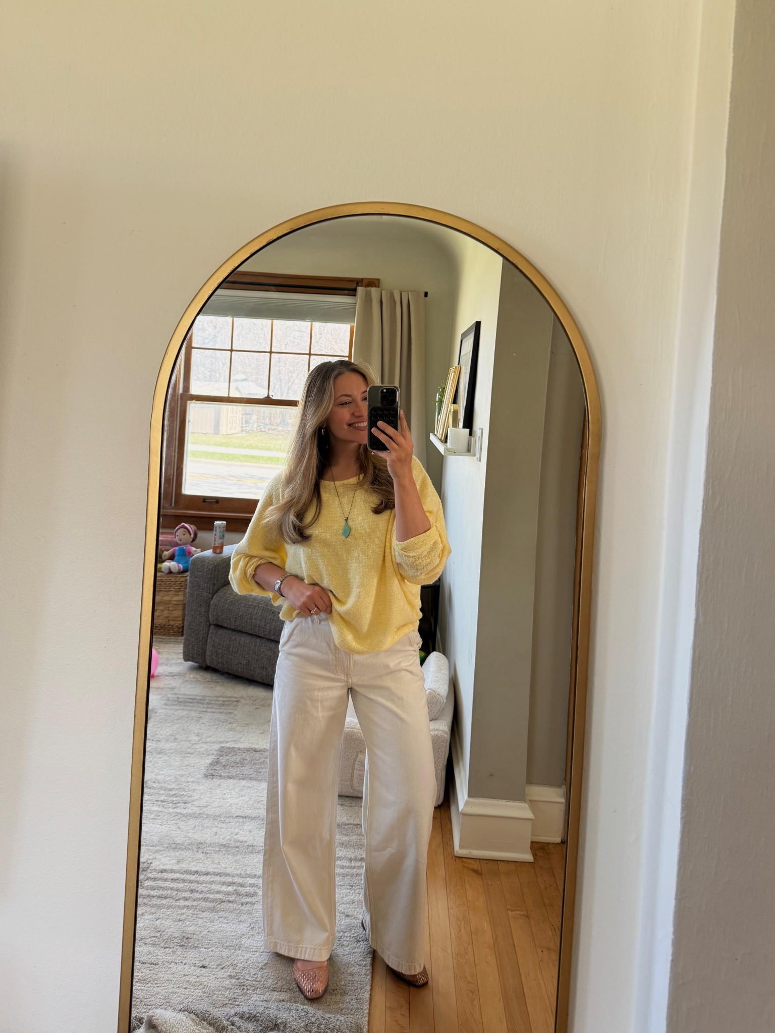 Spring outfit idea! Loving these #abercrombie jeans. 

#LTKPetite #LTKootd #LTKmomlife
